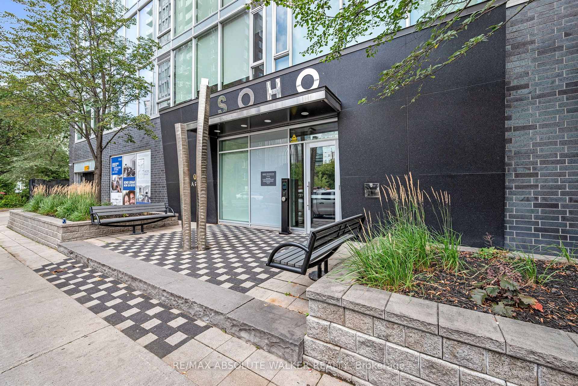 Photo of Unit 810, 300 Lisgar Street