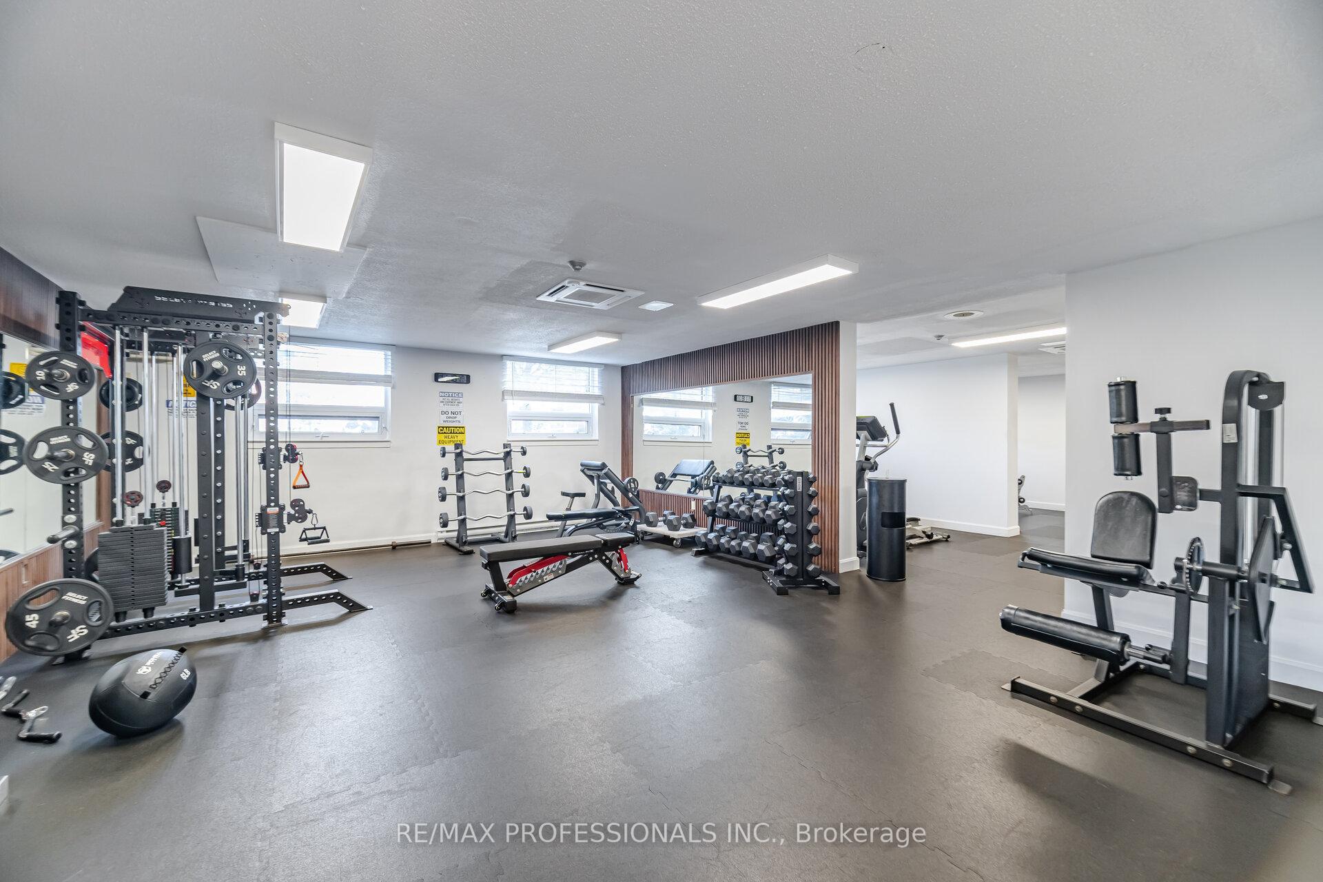Photo 35 of Unit 902, 15 La Rose Avenue, Etobicoke, Humber Heights — HOMEH