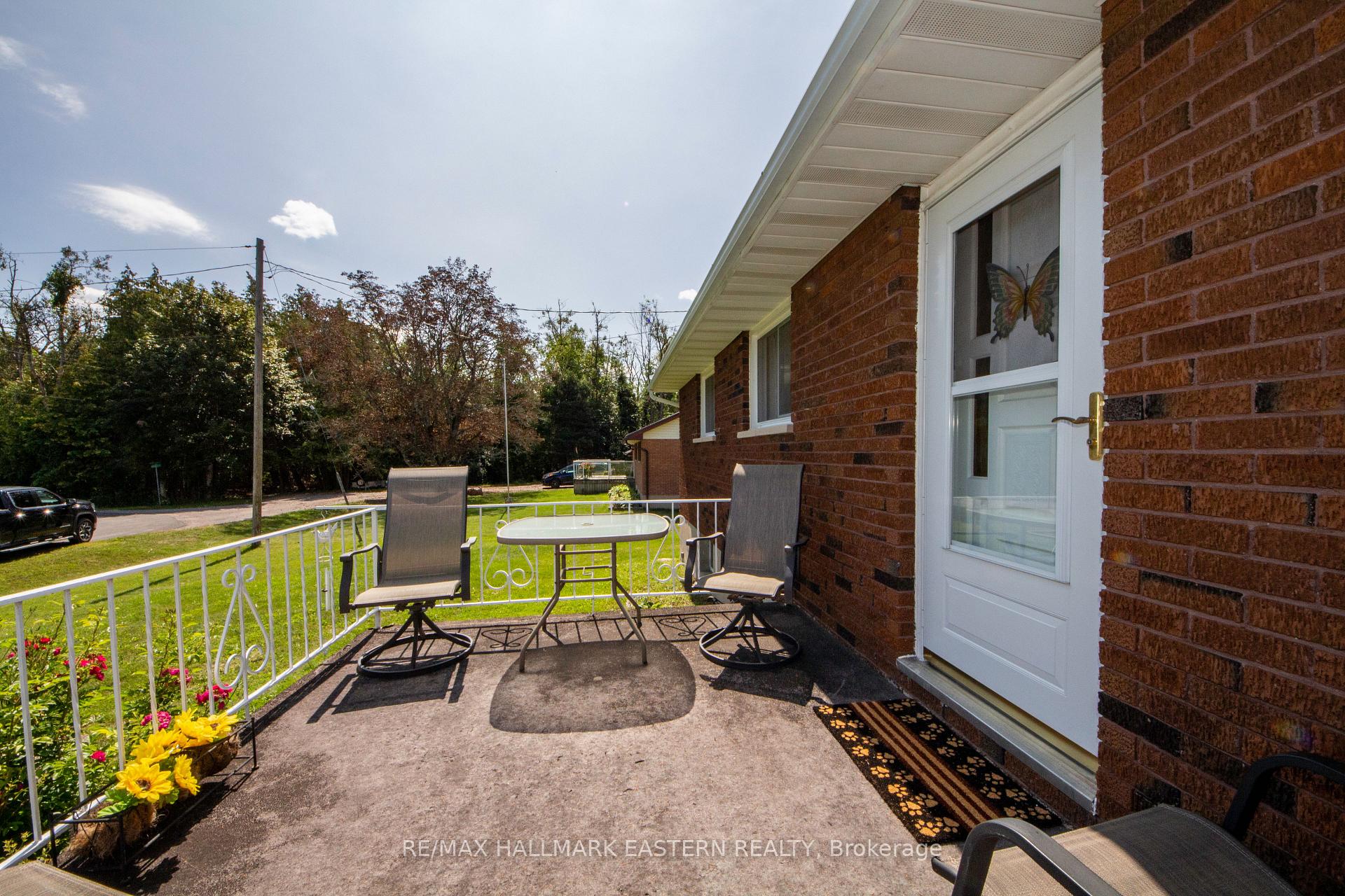 Photo 2 of 796 Maple Drive, Selwyn — HOMEH