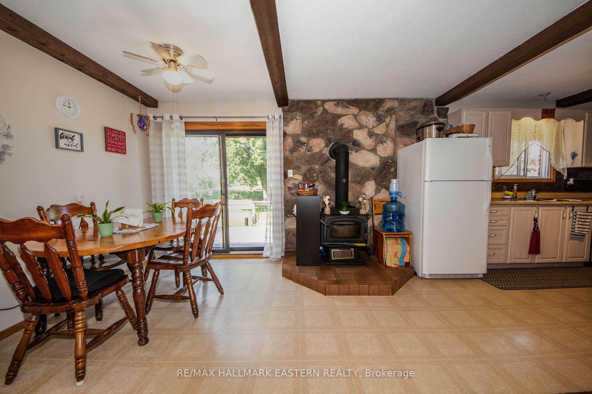 Photo 6 of 796 Maple Drive, Selwyn — HOMEH