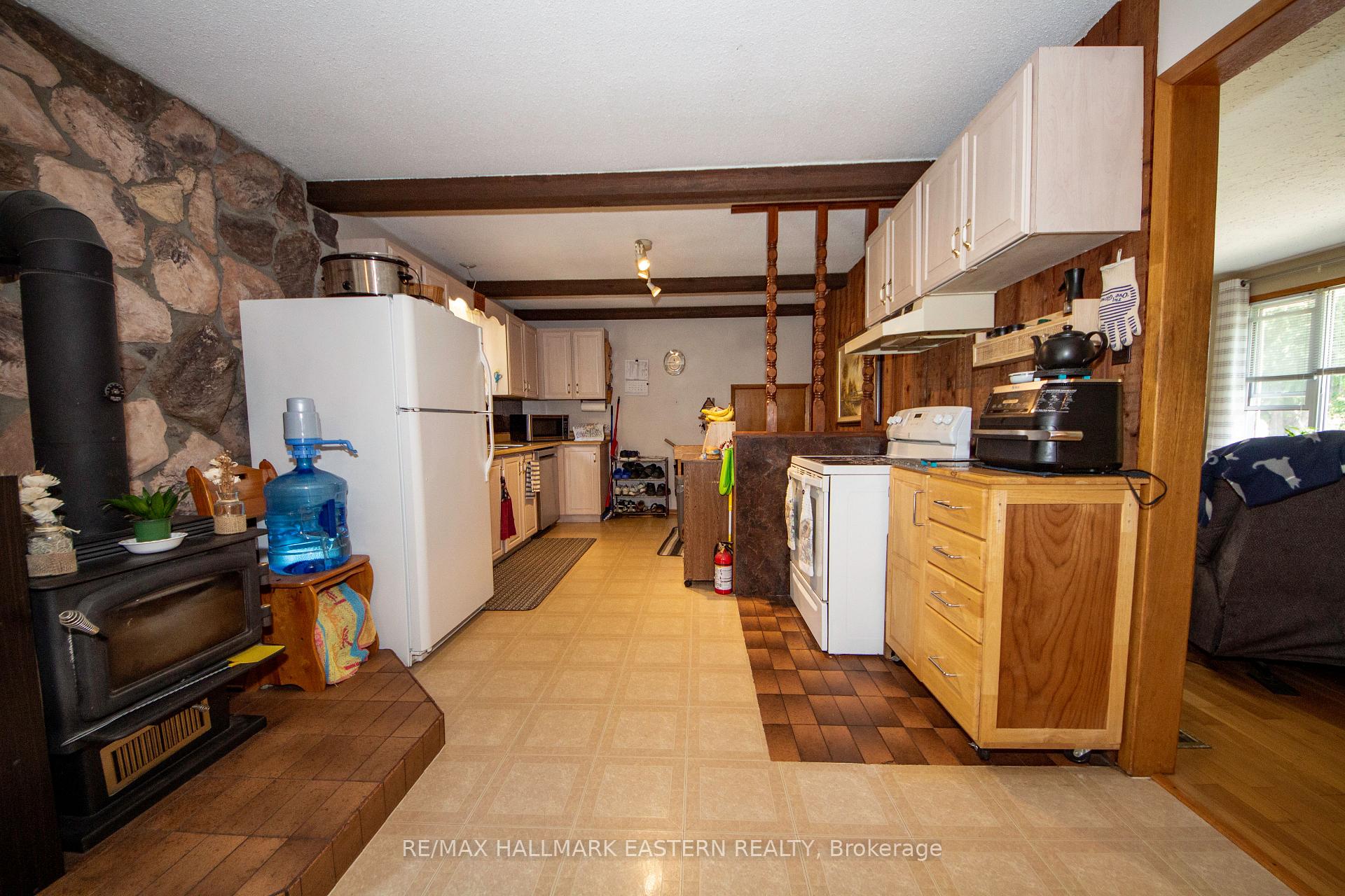 Photo 7 of 796 Maple Drive, Selwyn — HOMEH