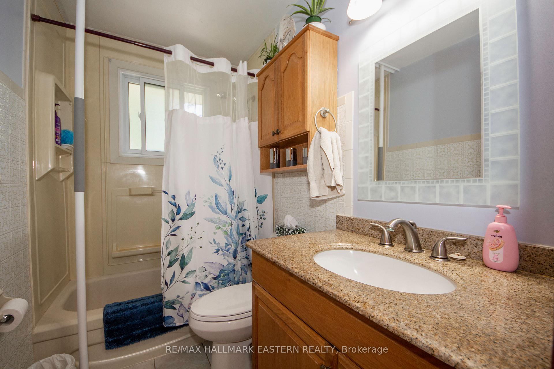 Photo 16 of 796 Maple Drive, Selwyn — HOMEH