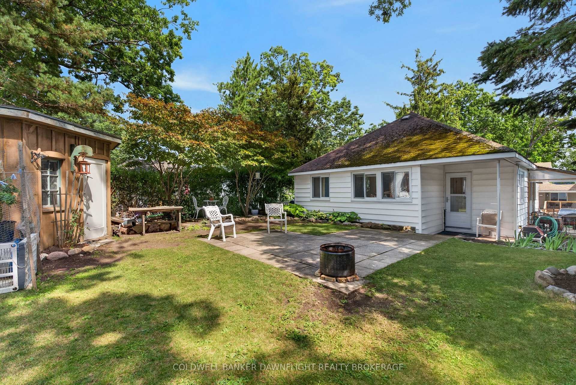 Photo 15 of 13 Warwick Avenue, Lambton Shores, Grand Bend — HOMEH