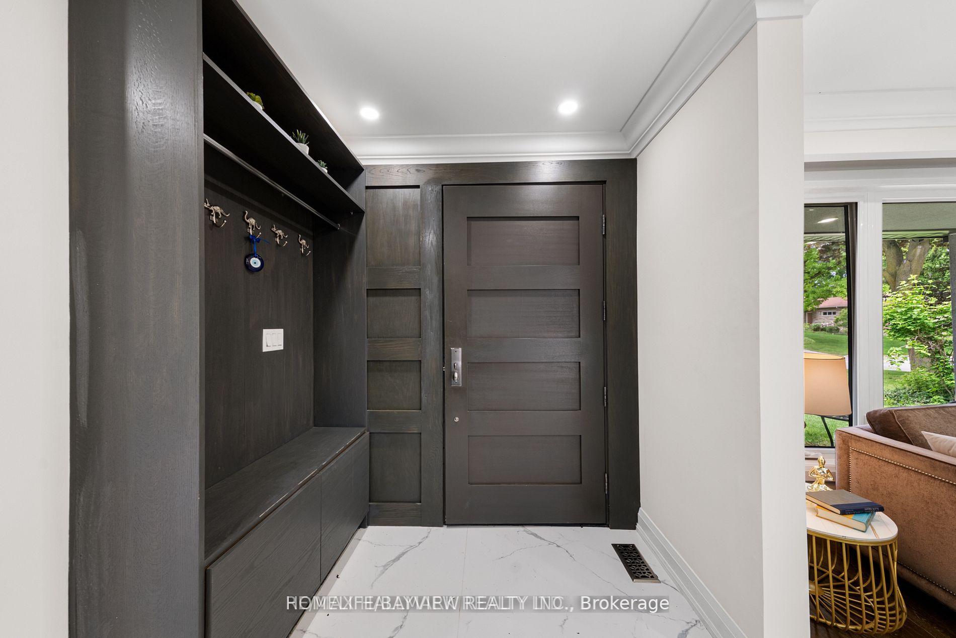 Photo 5 of 220 Grandview Avenue, Markham, Grandview — HOMEH