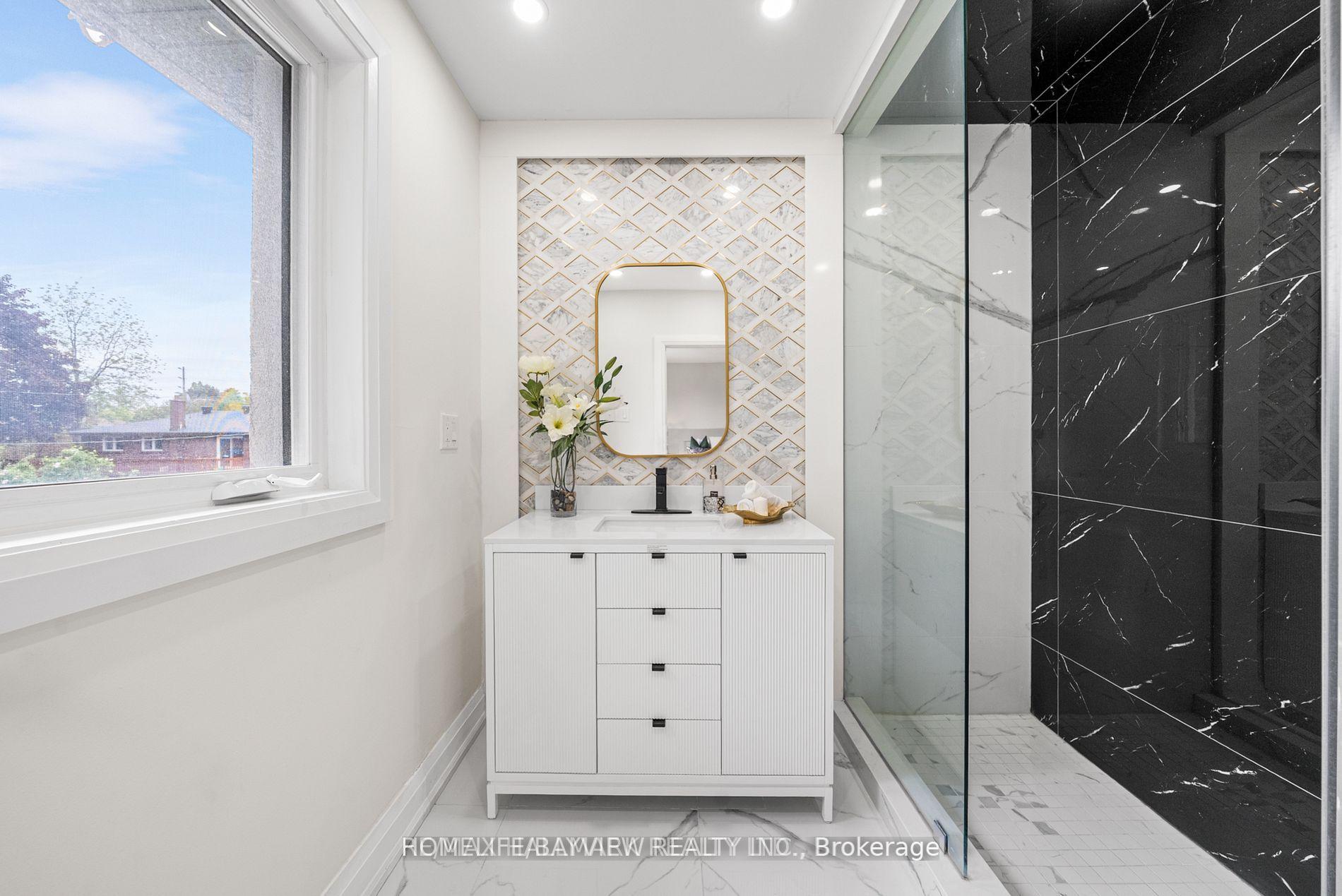 Photo 51 of 220 Grandview Avenue, Markham, Grandview — HOMEH