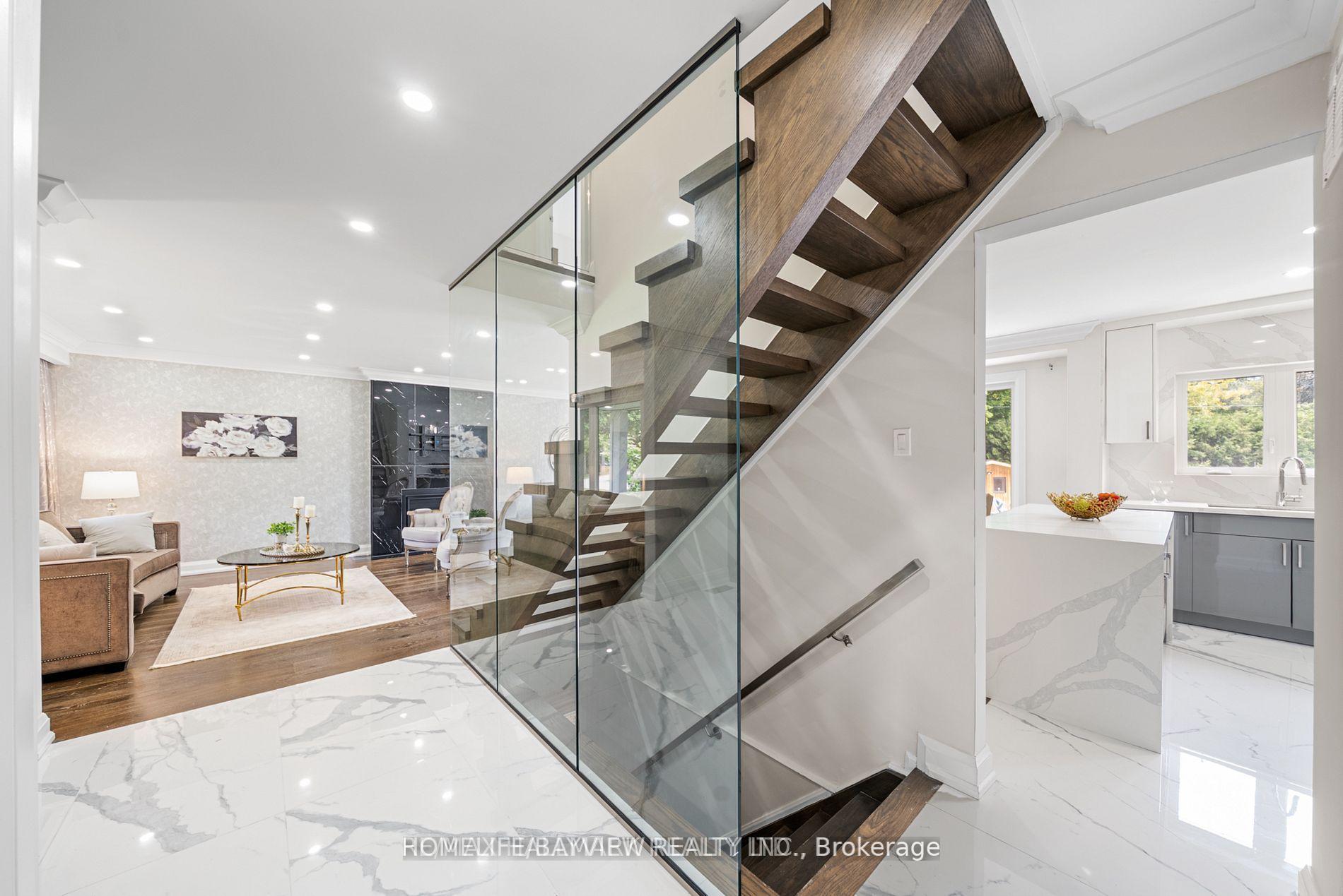 Photo 18 of 220 Grandview Avenue, Markham, Grandview — HOMEH