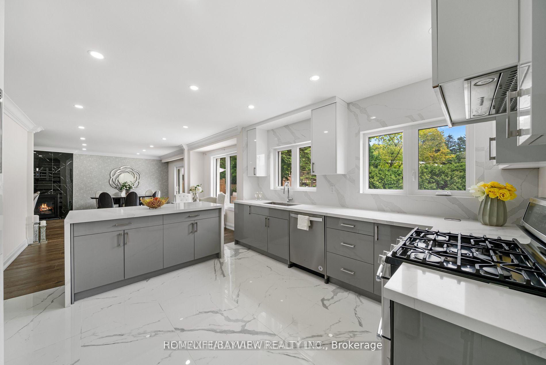 Photo 22 of 220 Grandview Avenue, Markham, Grandview — HOMEH