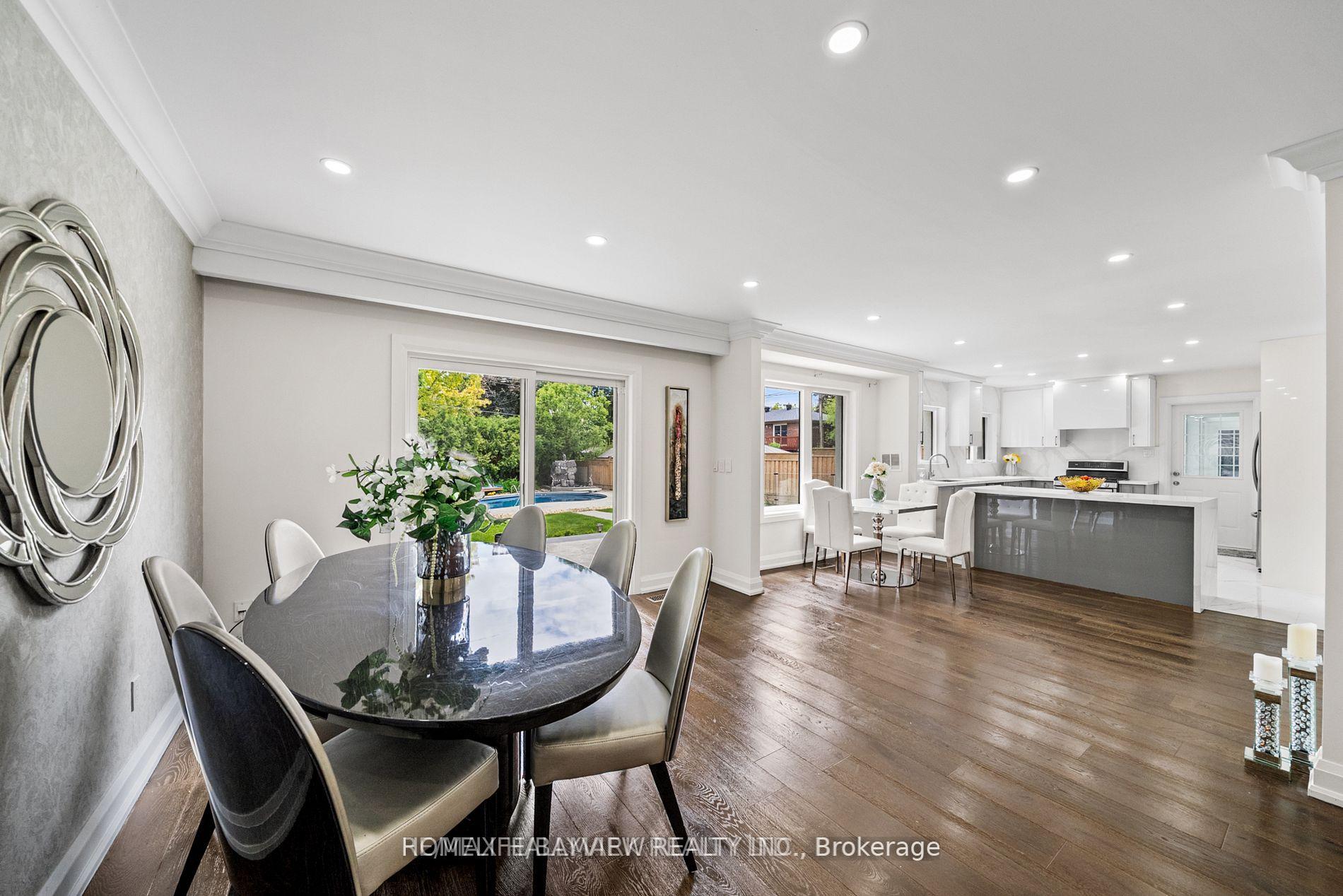 Photo 36 of 220 Grandview Avenue, Markham, Grandview — HOMEH