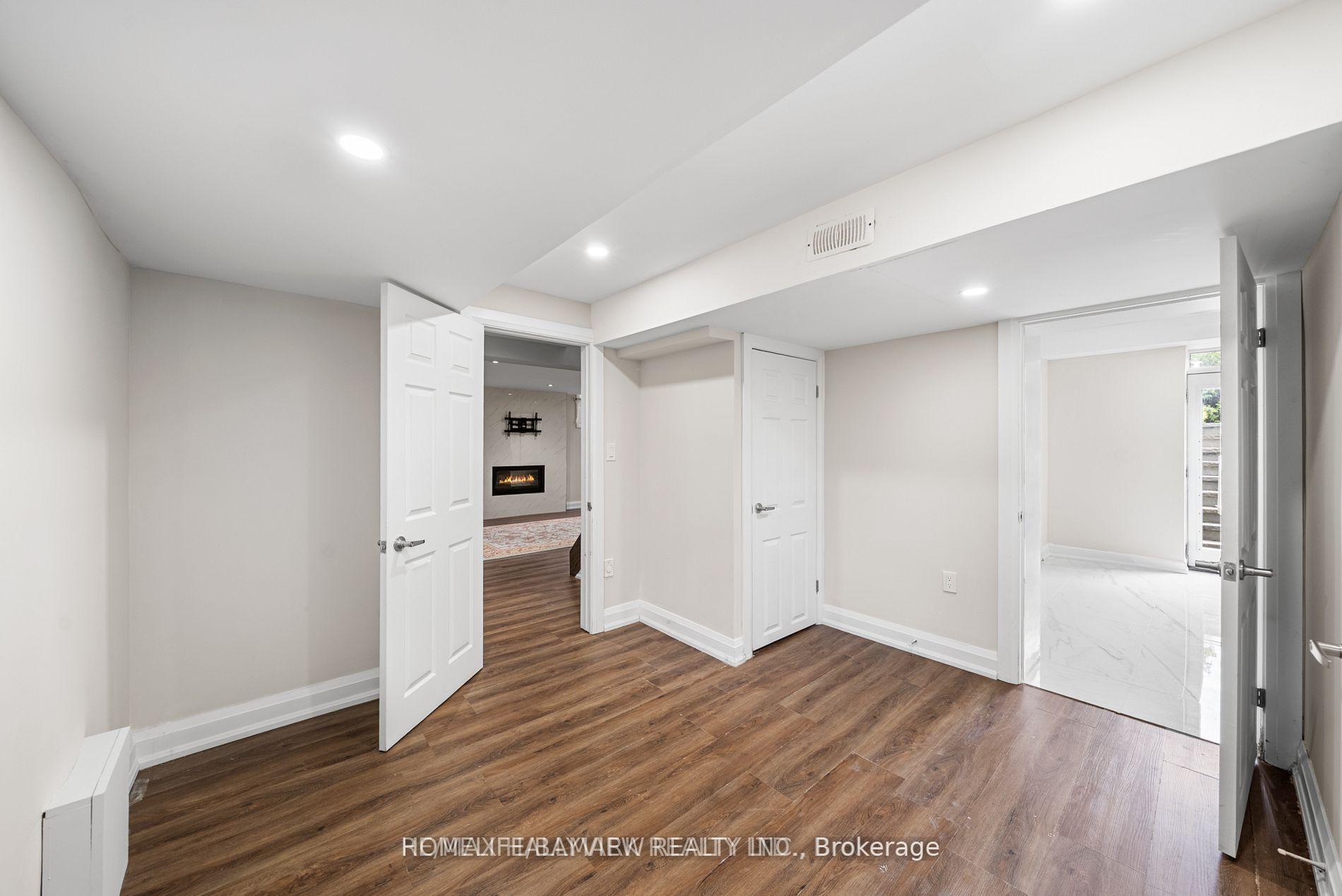 Photo 64 of 220 Grandview Avenue, Markham, Grandview — HOMEH