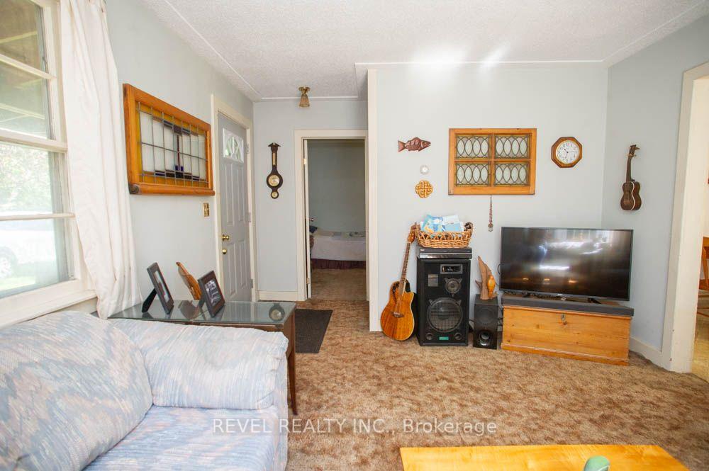 Photo 8 of 777 Rest Acres Road, Brantford — HOMEH