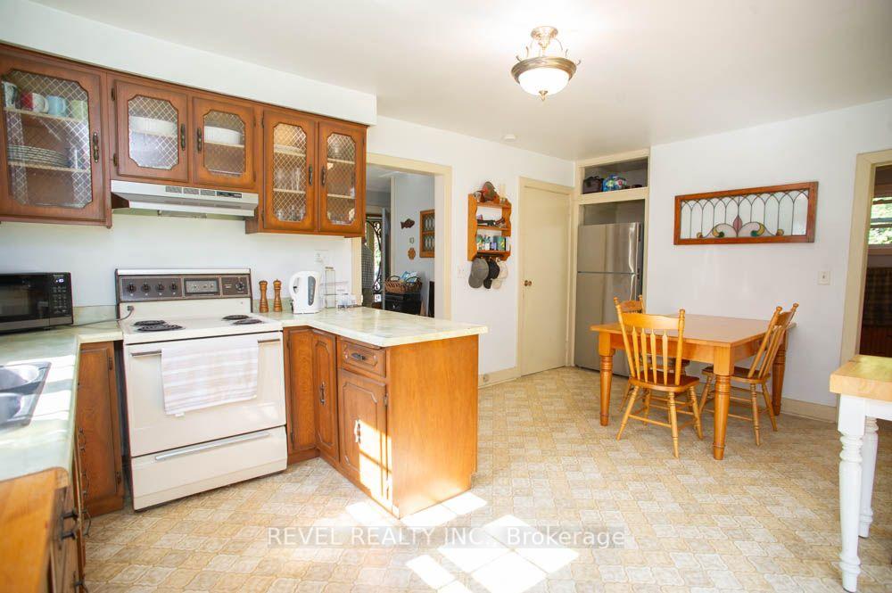 Photo 11 of 777 Rest Acres Road, Brantford — HOMEH