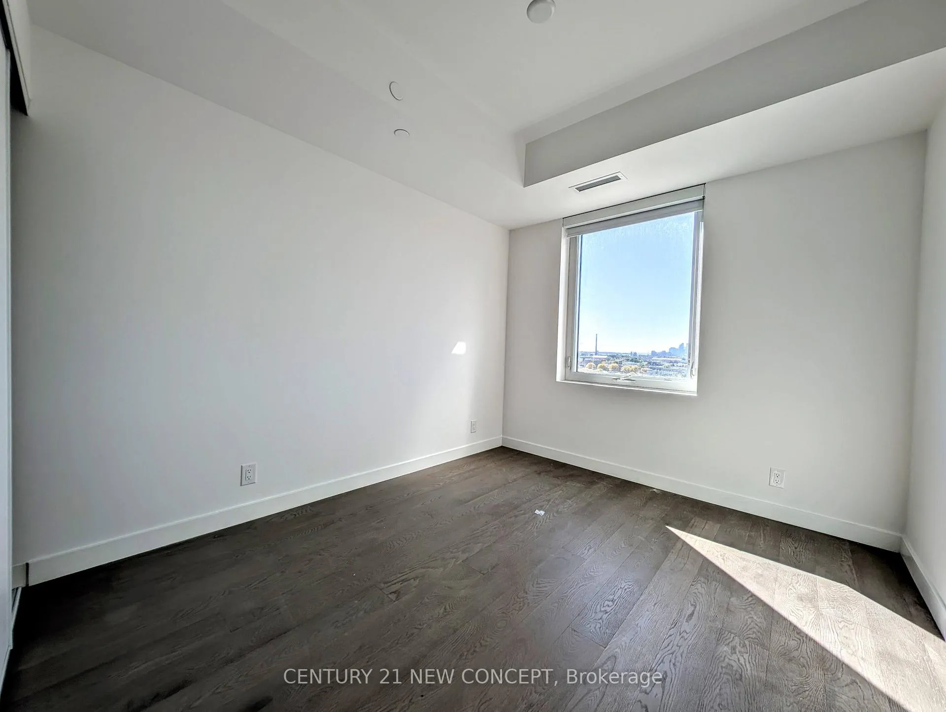 Photo 7 of Unit 1210, 1050 Eastern Avenue, Toronto, Greenwood-Coxwell — HOMEH