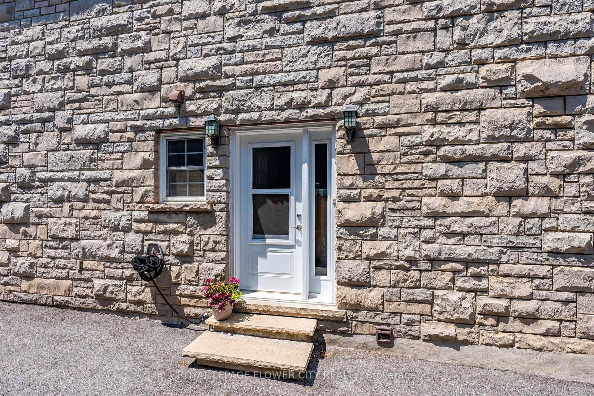 Photo 18 of 15626 Mclaughlin Road, Caledon, Inglewood — HOMEH