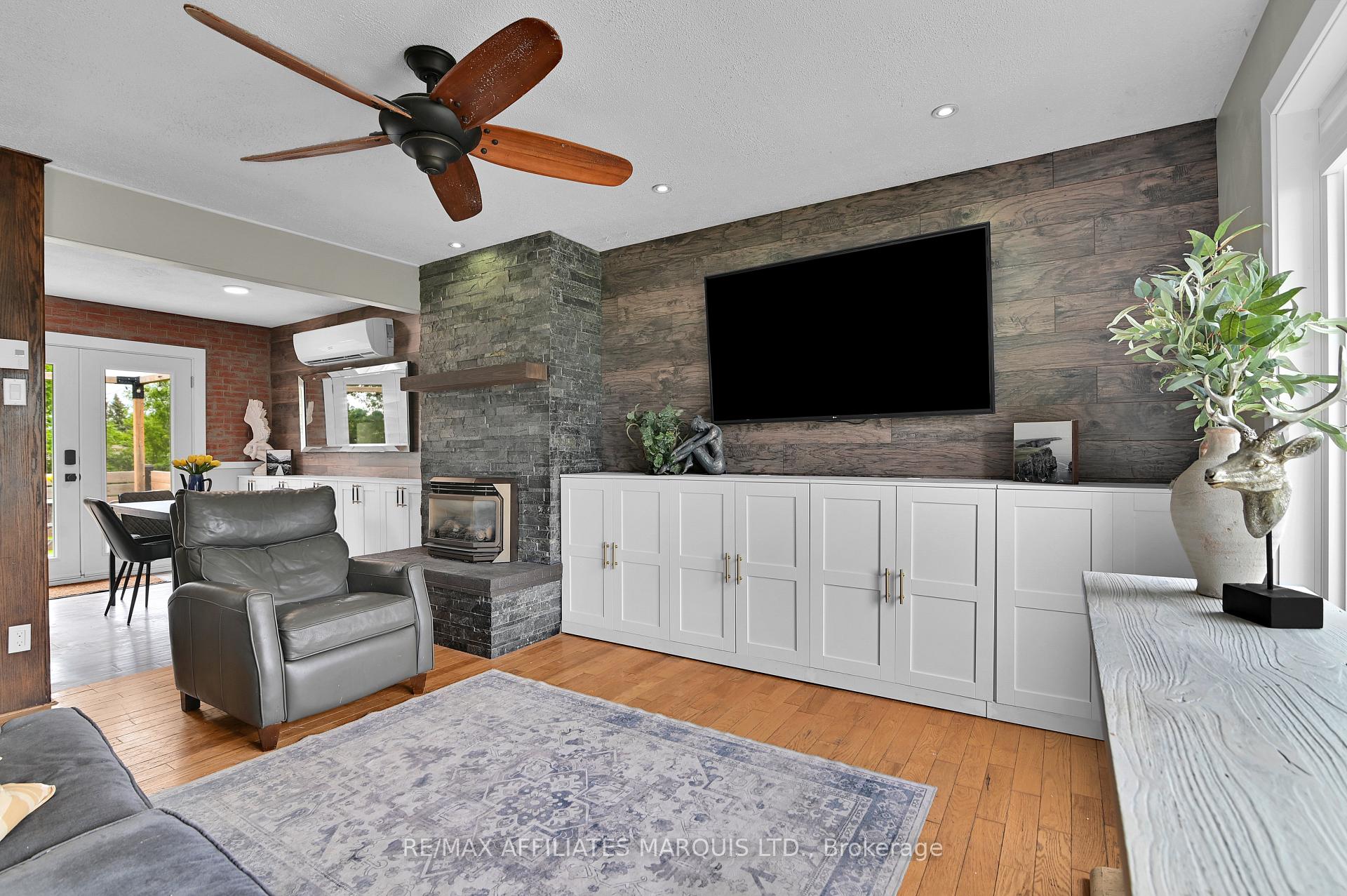 Photo 6 of 422 Hilbert Avenue, Cornwall, Cornwall — HOMEH