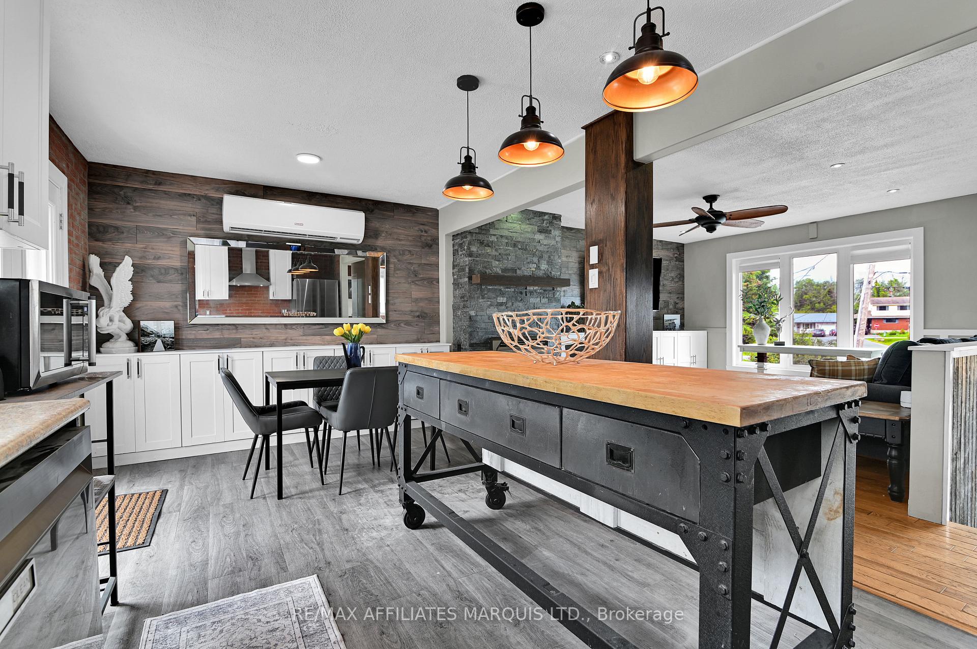 Photo 13 of 422 Hilbert Avenue, Cornwall, Cornwall — HOMEH