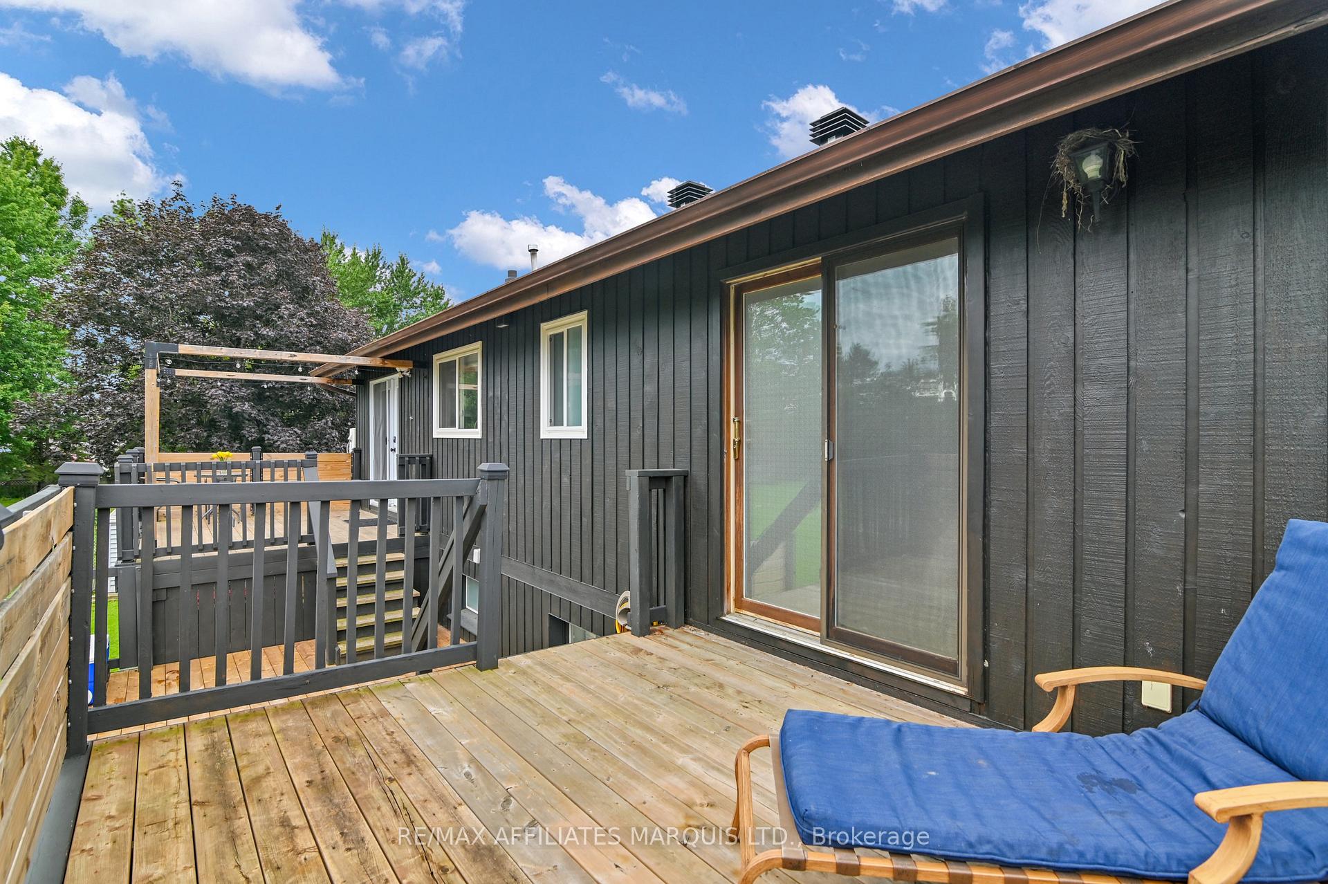 Photo 20 of 422 Hilbert Avenue, Cornwall, Cornwall — HOMEH