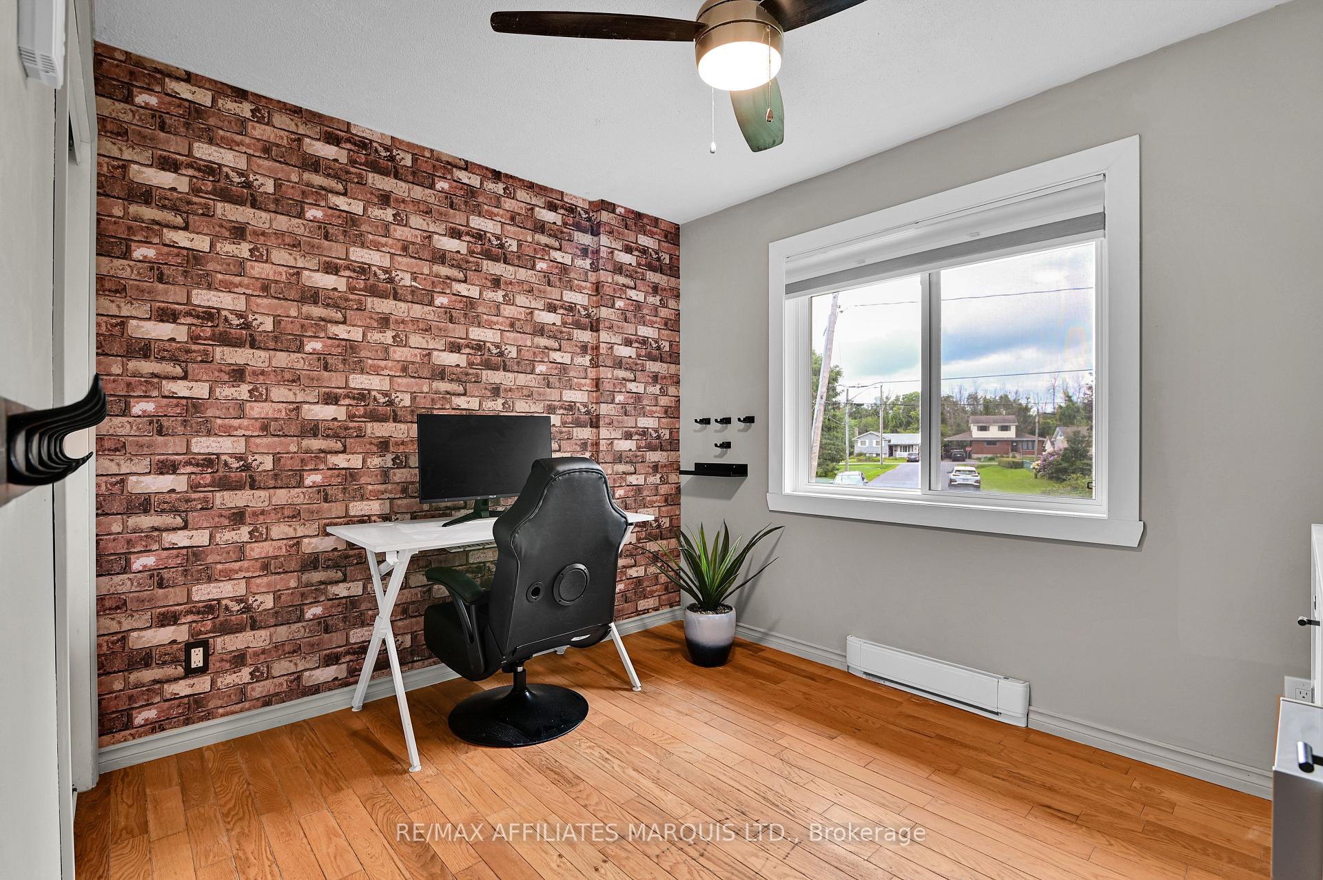 Photo 22 of 422 Hilbert Avenue, Cornwall, Cornwall — HOMEH