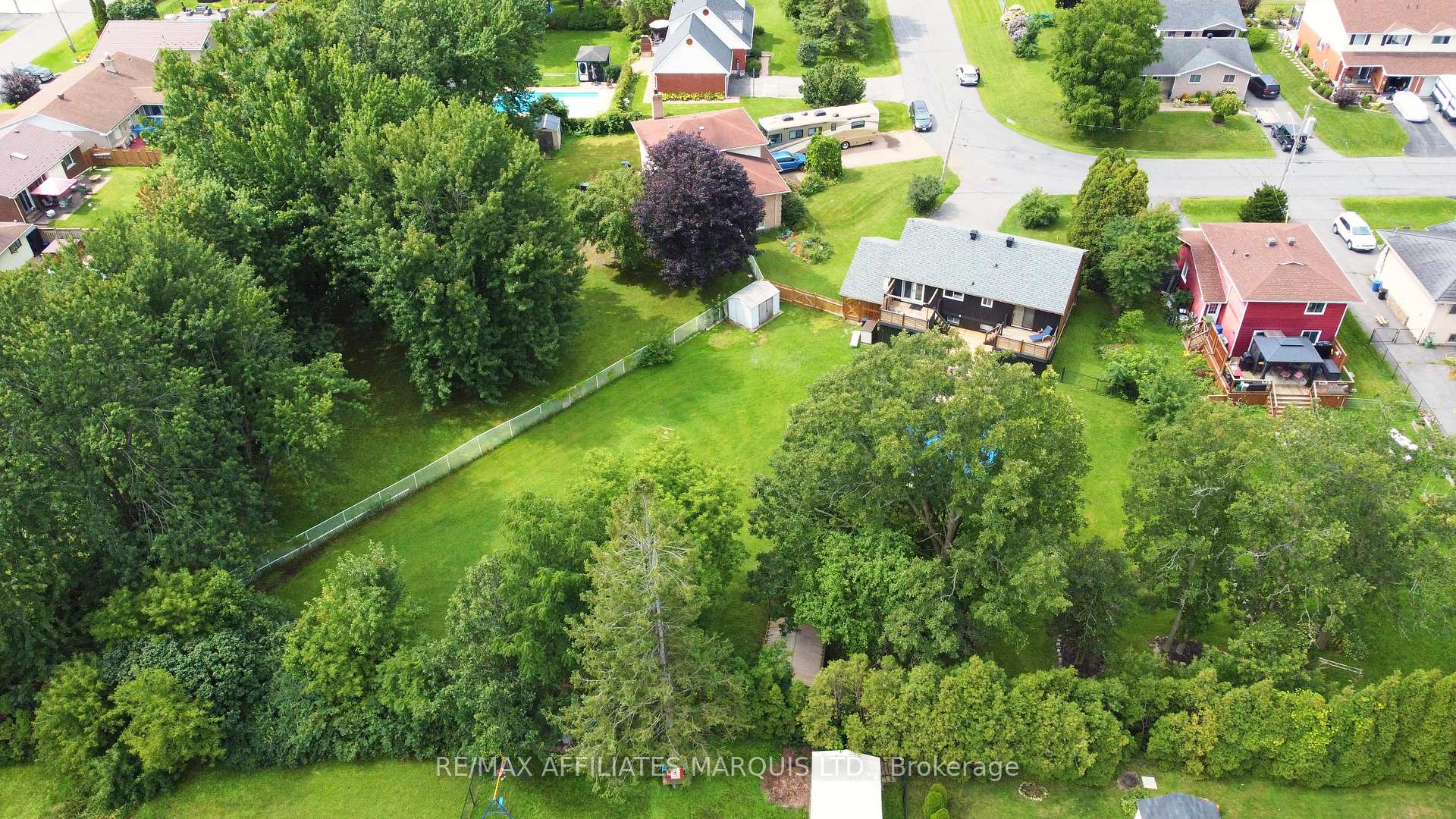 Photo 40 of 422 Hilbert Avenue, Cornwall, Cornwall — HOMEH