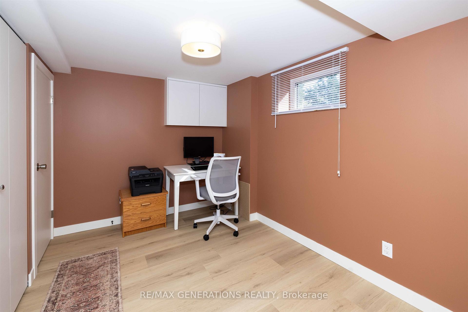 Photo 24 of 55 Ray Boulevard, Thunder Bay, Mariday Heights — HOMEH