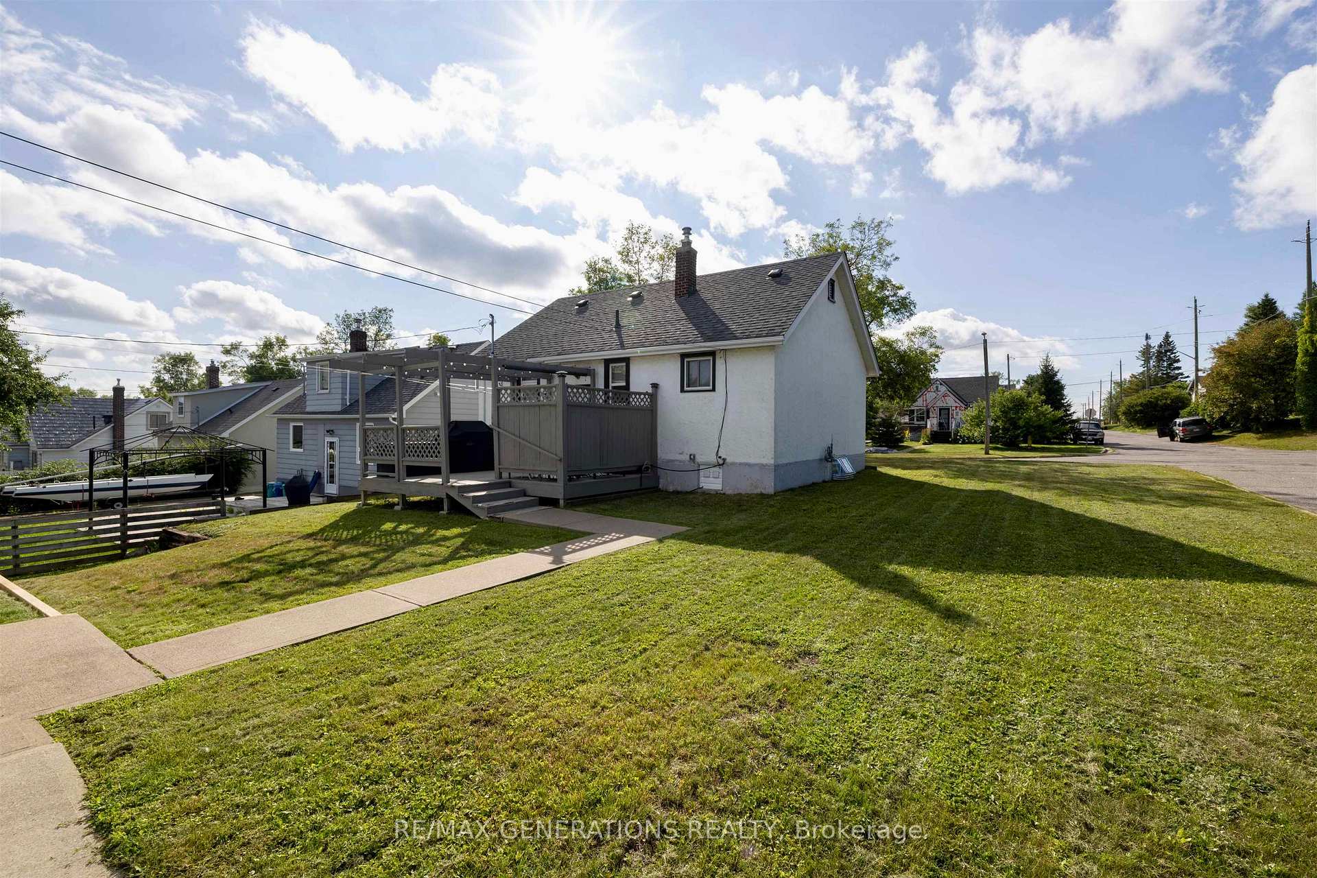 Photo 29 of 55 Ray Boulevard, Thunder Bay, Mariday Heights — HOMEH