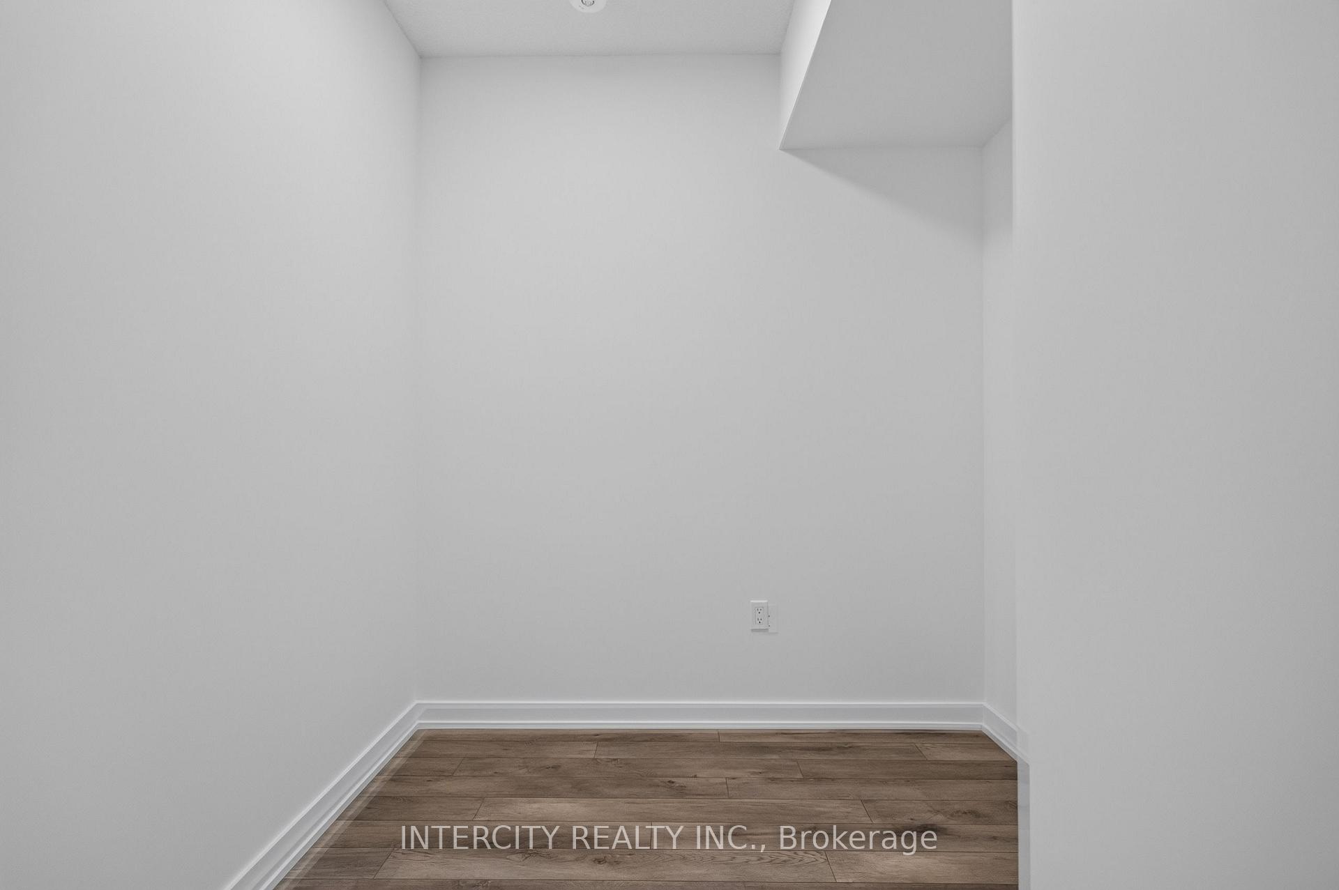 Photo 9 of Unit 421, 15 Skyridge Drive, Brampton, Bram East — HOMEH