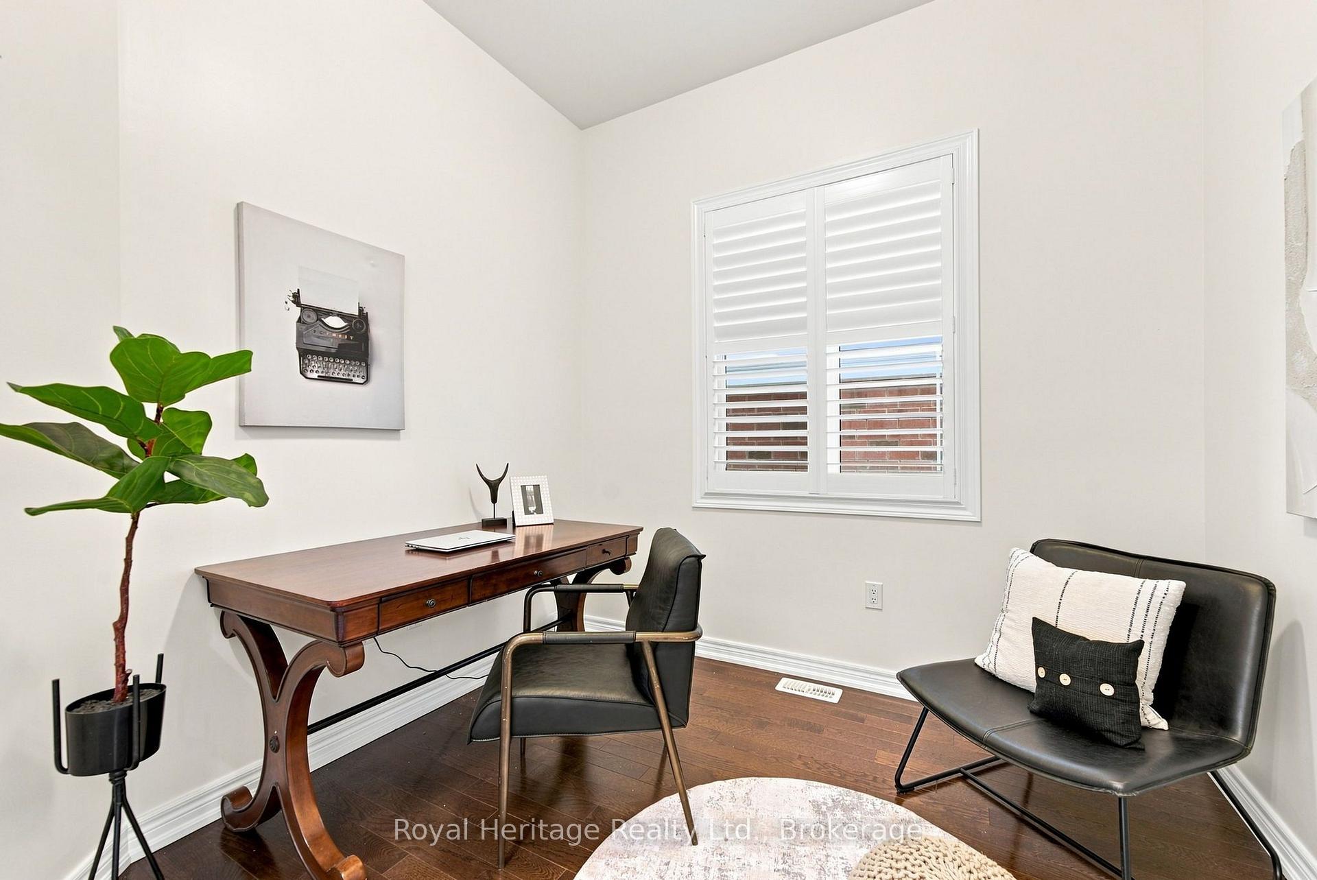 Photo 5 of 1684 William Lott Drive, Oshawa, Taunton — HOMEH