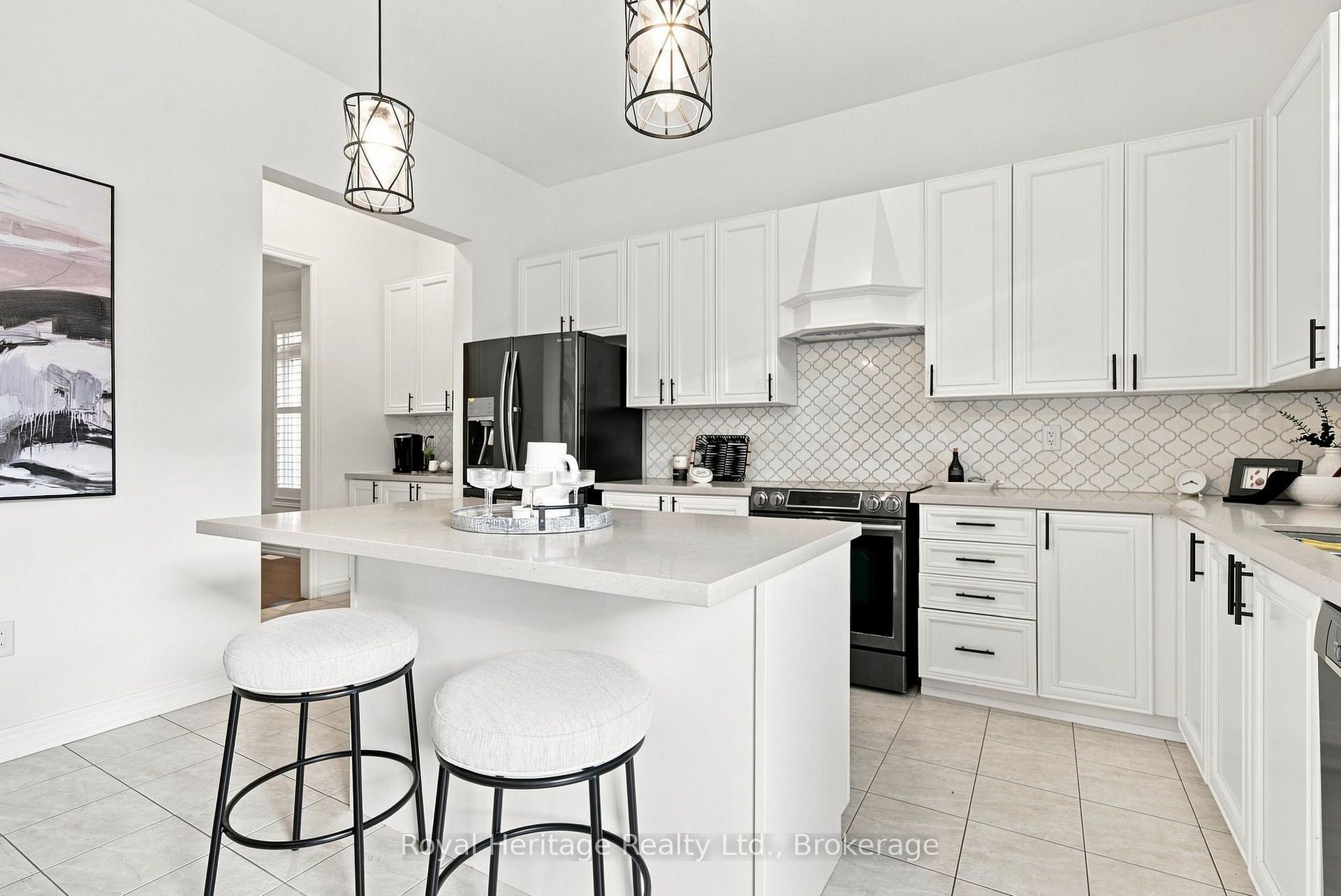 Photo 15 of 1684 William Lott Drive, Oshawa, Taunton — HOMEH