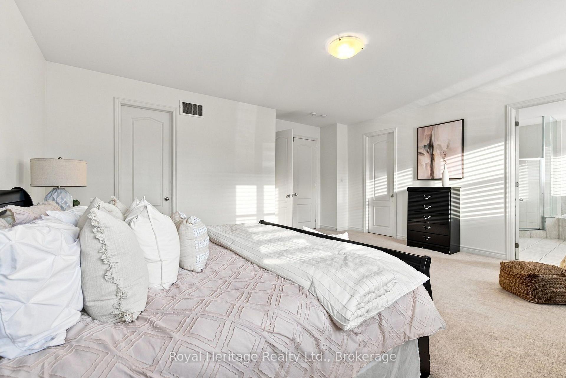Photo 24 of 1684 William Lott Drive, Oshawa, Taunton — HOMEH