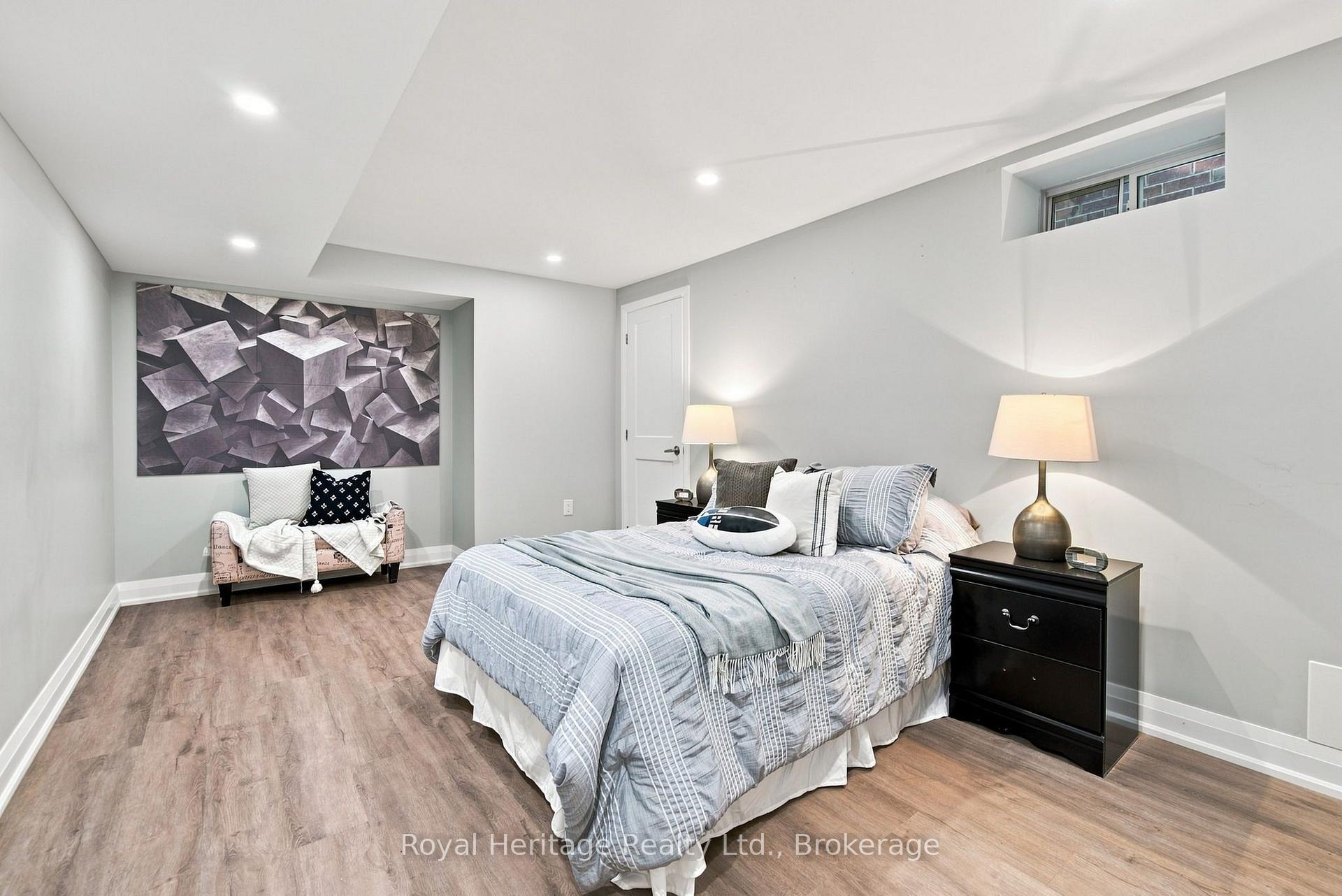 Photo 31 of 1684 William Lott Drive, Oshawa, Taunton — HOMEH