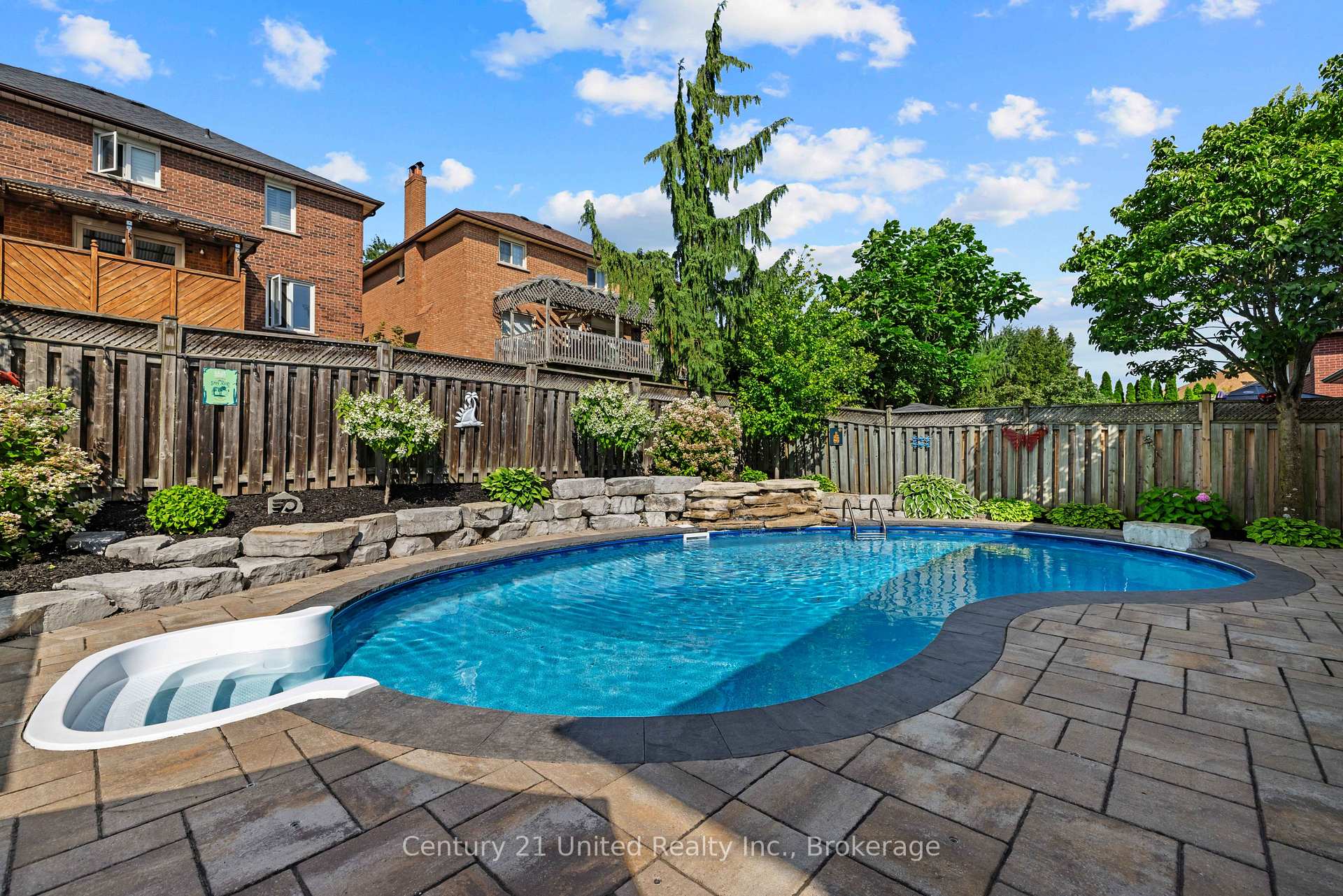Photo 40 of 59 Waverly Street, Oshawa, McLaughlin — HOMEH