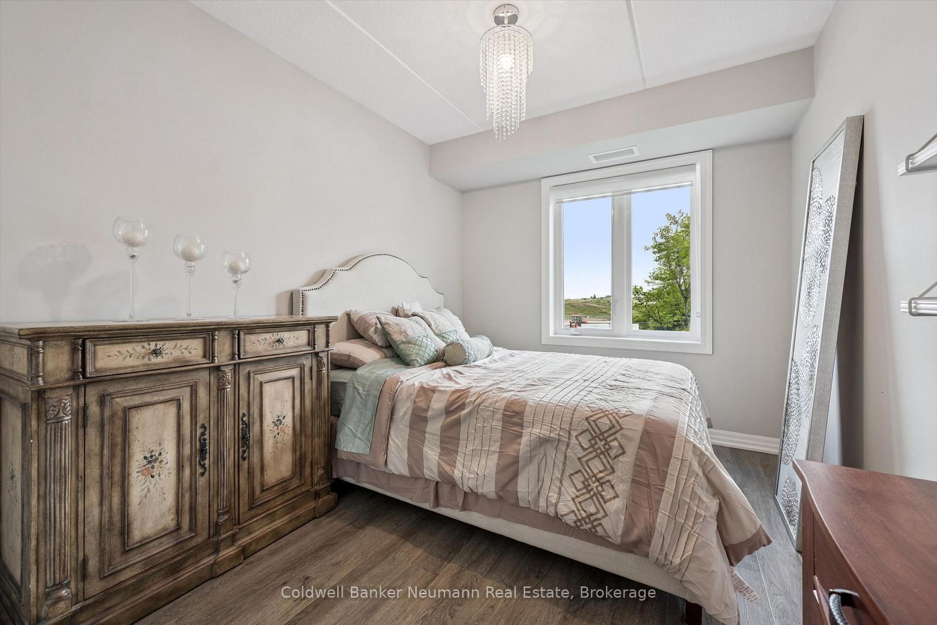 Photo 8 of Unit 102, 104 Summit Ridge Drive, Guelph, Grange Road — HOMEH