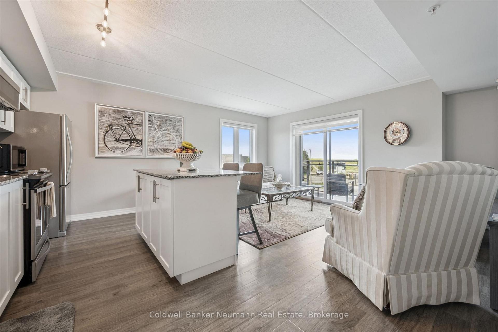Photo 12 of Unit 102, 104 Summit Ridge Drive, Guelph, Grange Road — HOMEH