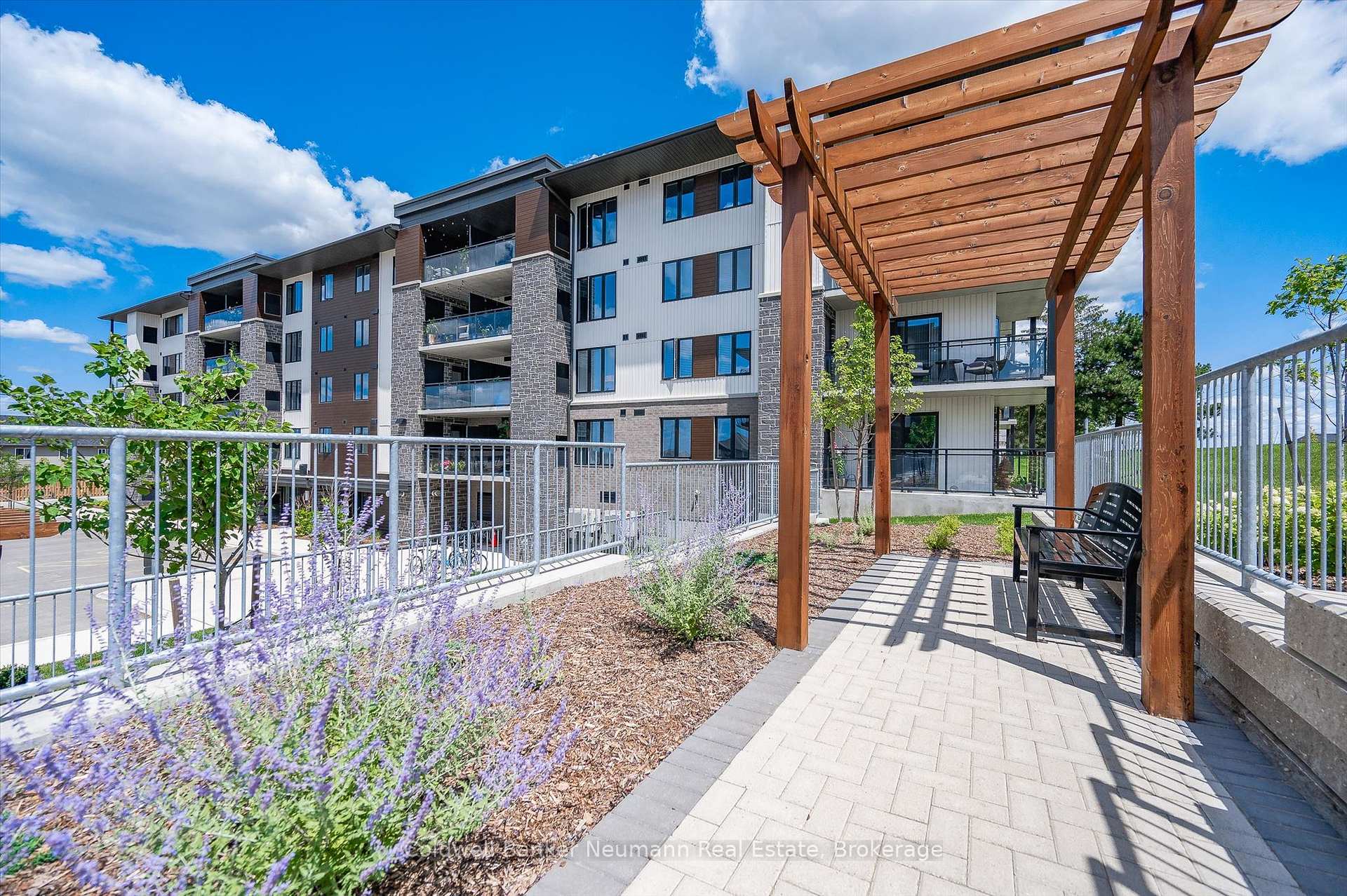 Photo 49 of Unit 102, 104 Summit Ridge Drive, Guelph, Grange Road — HOMEH