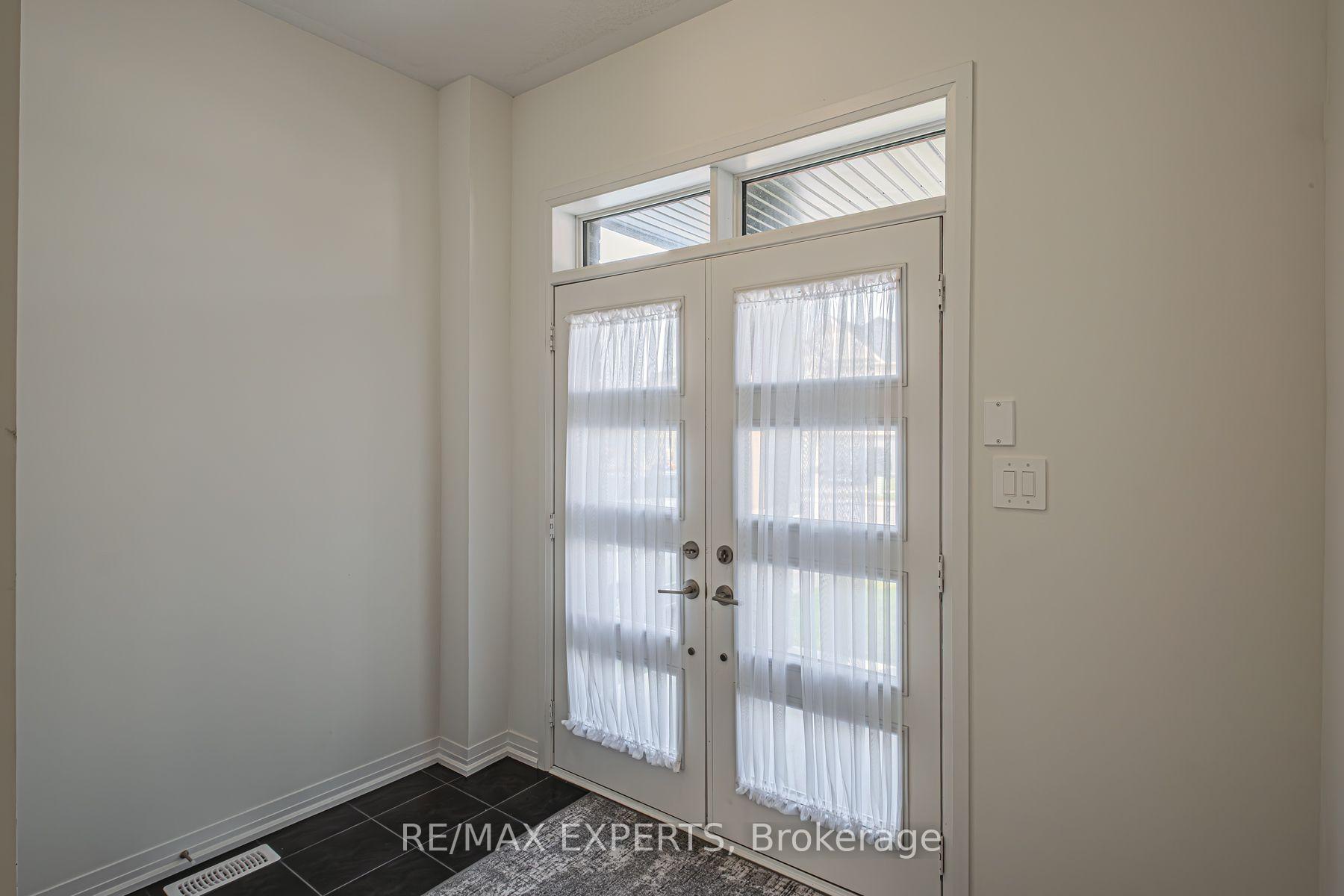 Photo 6 of 15 Stokes Road, Brant, Paris — HOMEH