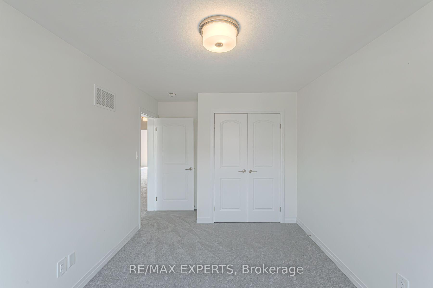 Photo 26 of 15 Stokes Road, Brant, Paris — HOMEH
