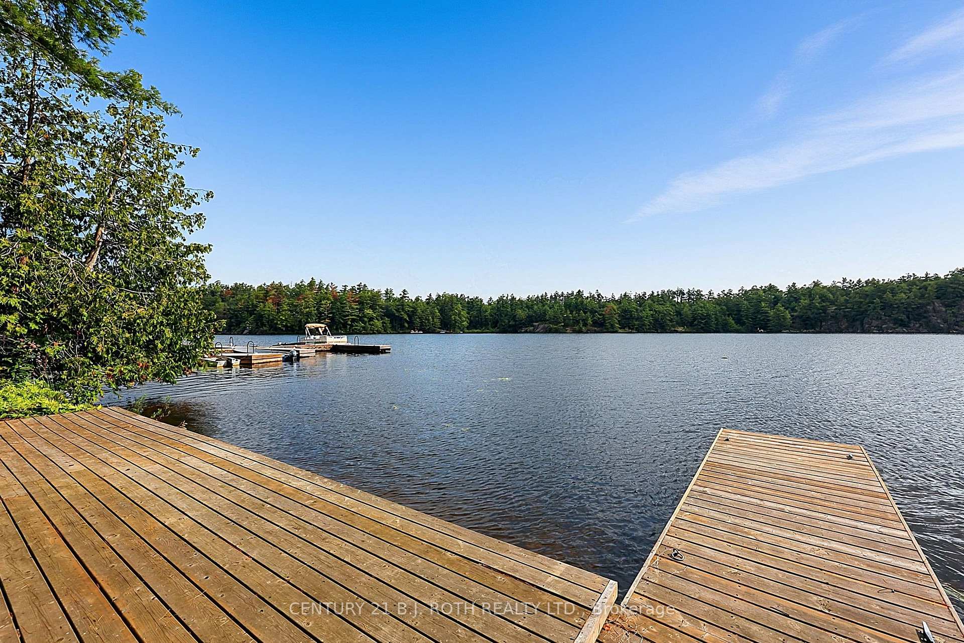 Photo 3 of 1100 Hewitt Street, Gravenhurst, Muskoka (S) — HOMEH
