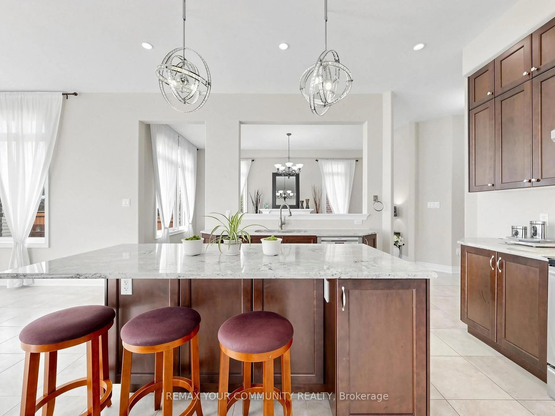 Photo 53 of 44 Tim Jacobs Drive, Georgina, Keswick South — HOMEH