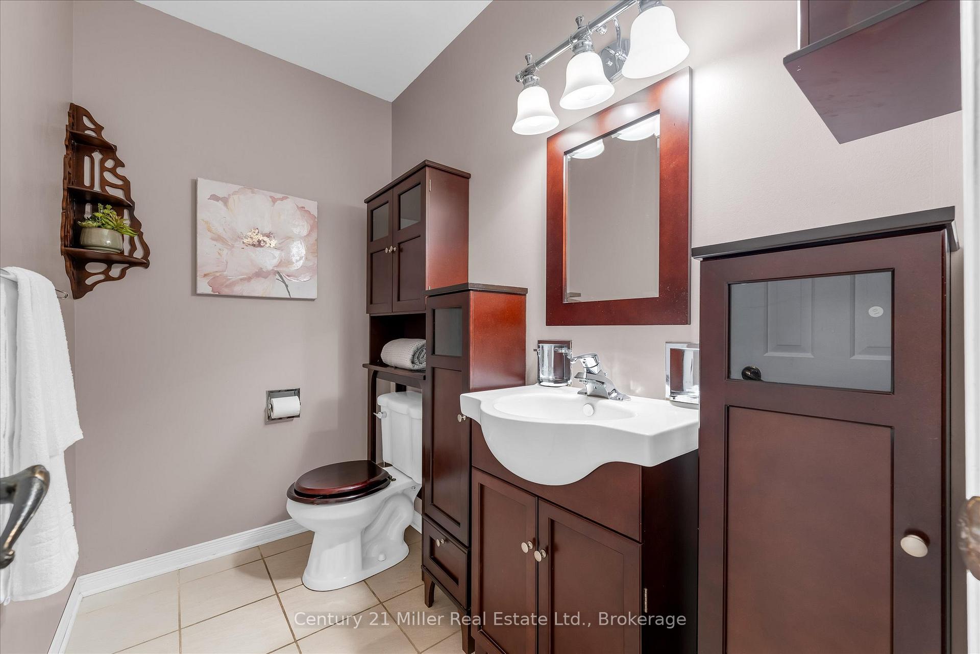 Photo 6 of 1482 Caulder Drive, Oakville, Morrison — HOMEH