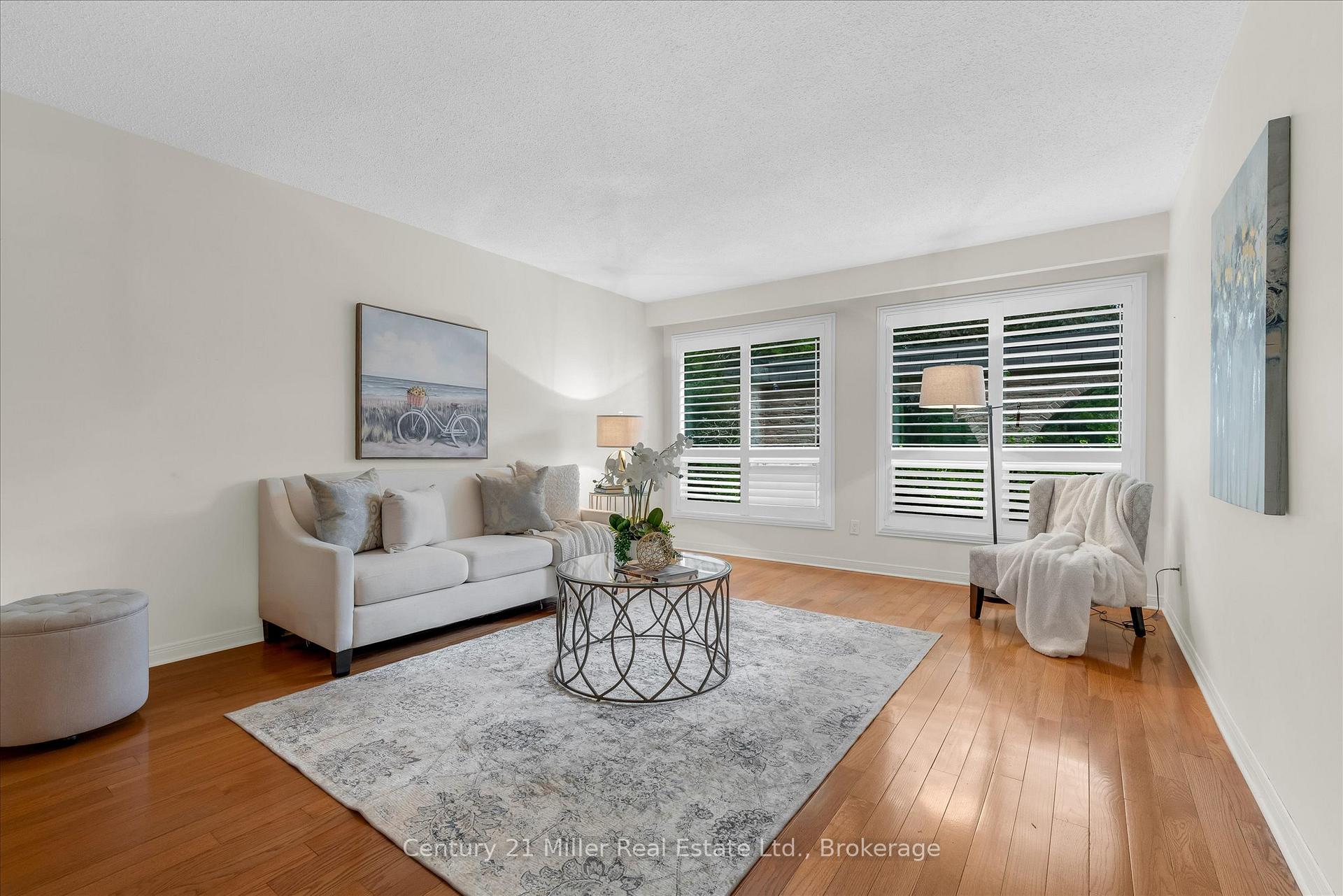 Photo 19 of 1482 Caulder Drive, Oakville, Morrison — HOMEH