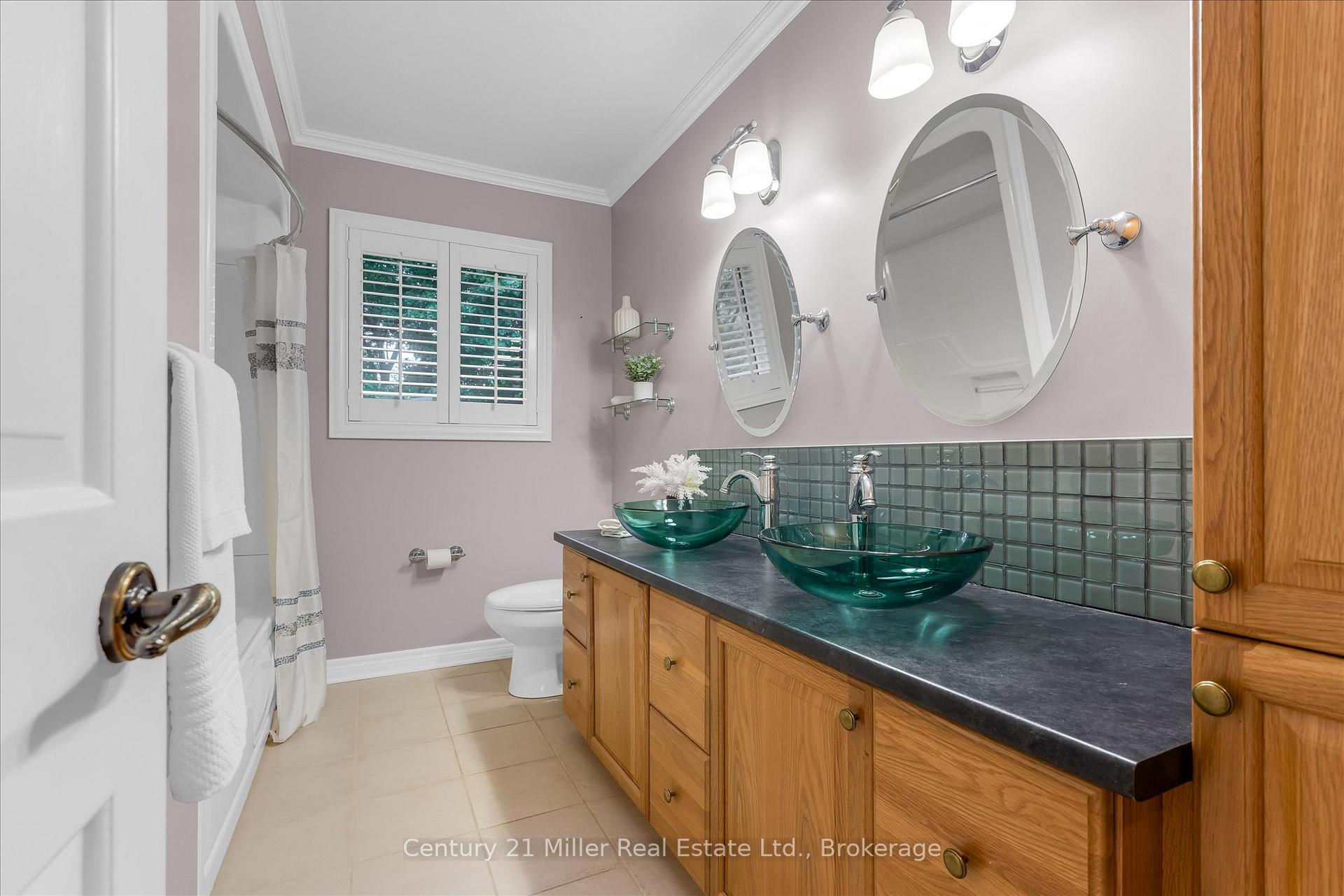 Photo 26 of 1482 Caulder Drive, Oakville, Morrison — HOMEH