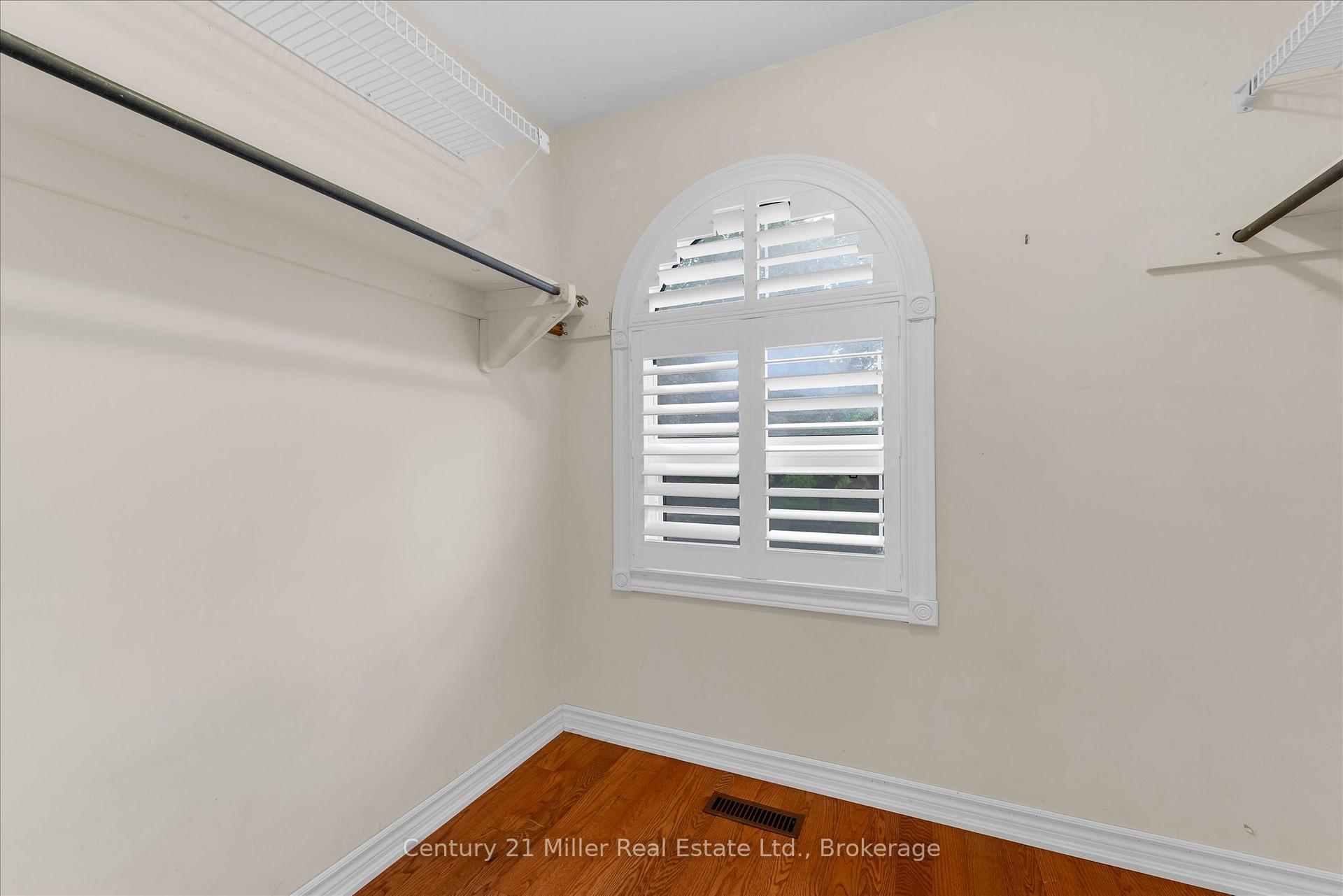Photo 34 of 1482 Caulder Drive, Oakville, Morrison — HOMEH