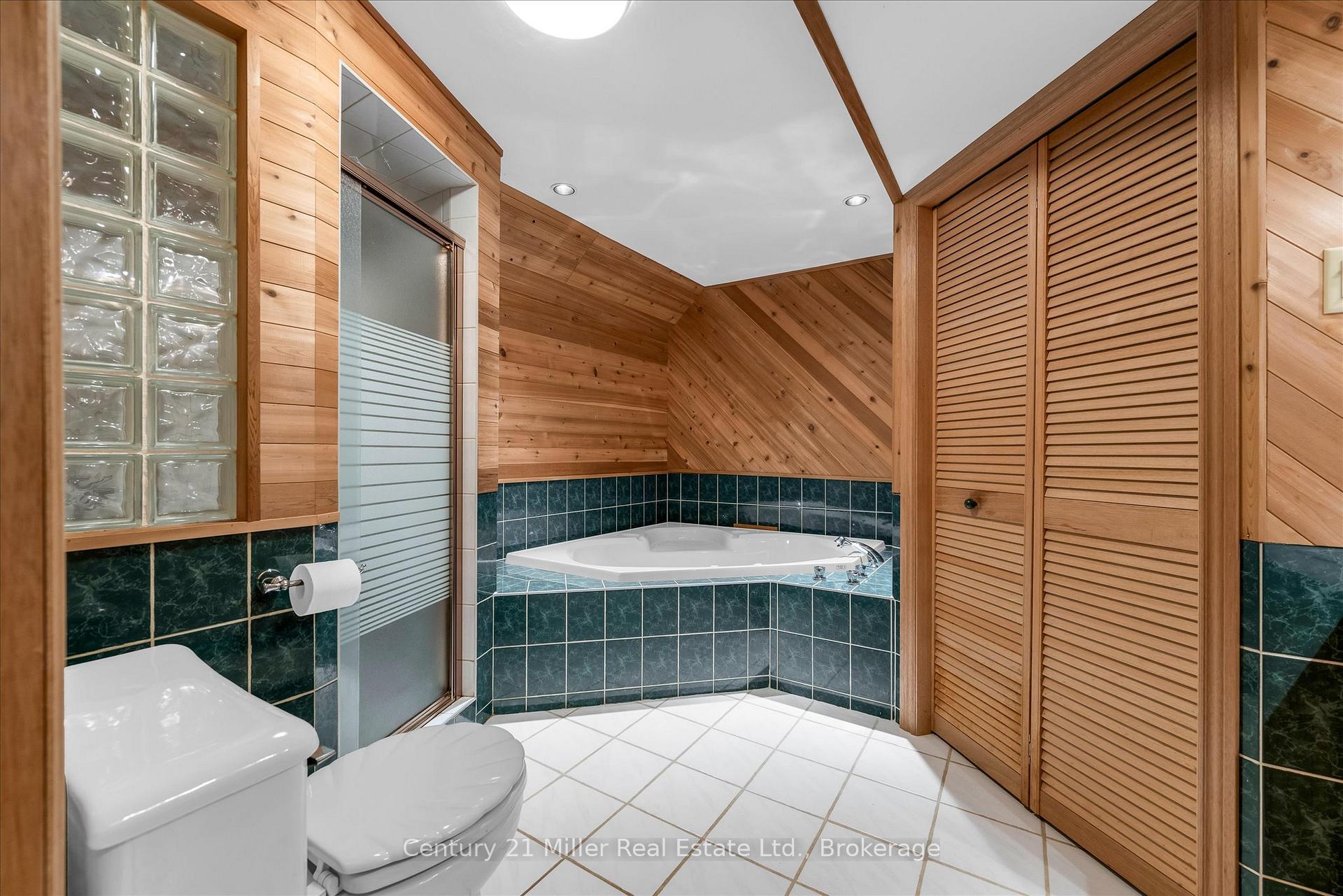 Photo 39 of 1482 Caulder Drive, Oakville, Morrison — HOMEH