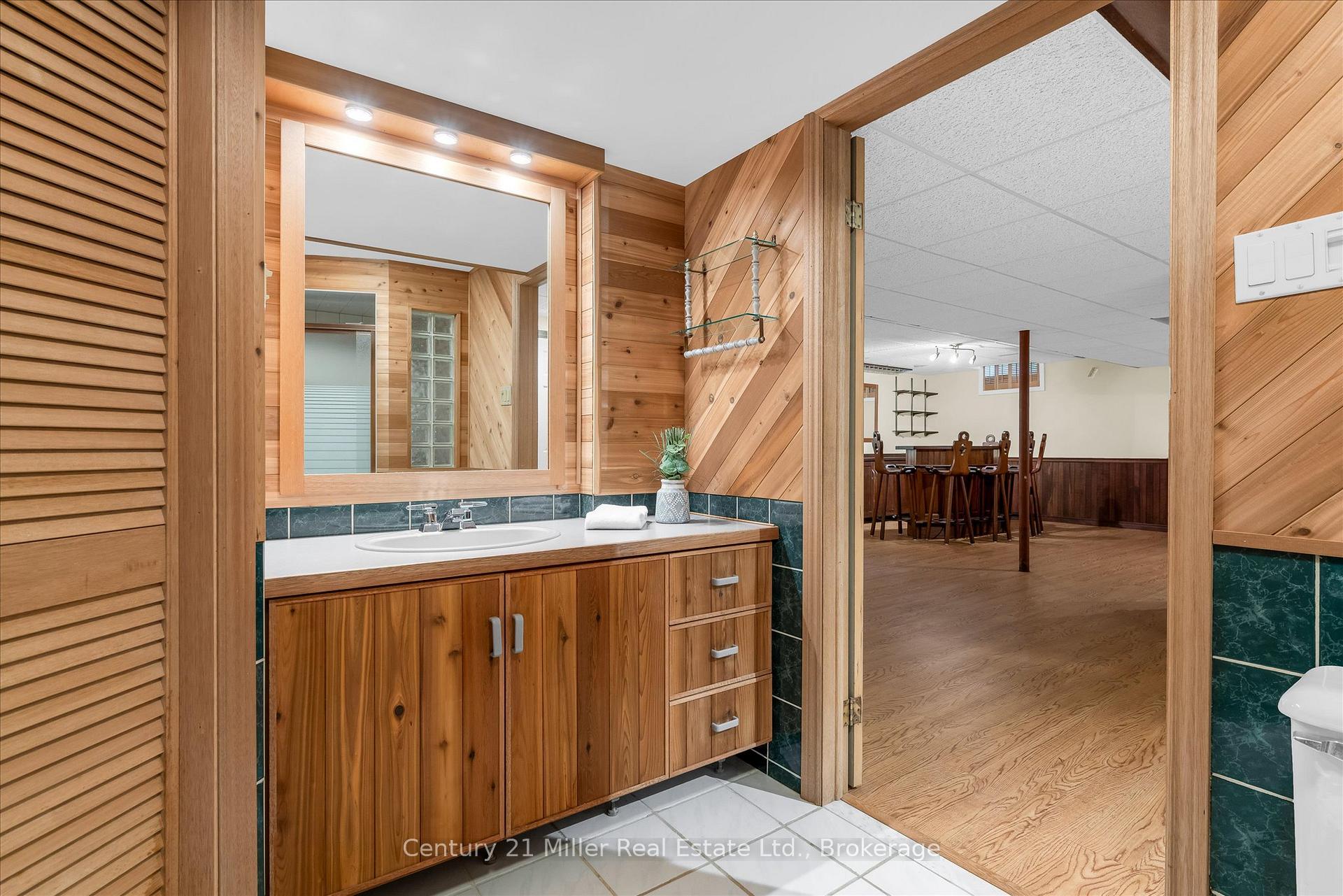 Photo 40 of 1482 Caulder Drive, Oakville, Morrison — HOMEH