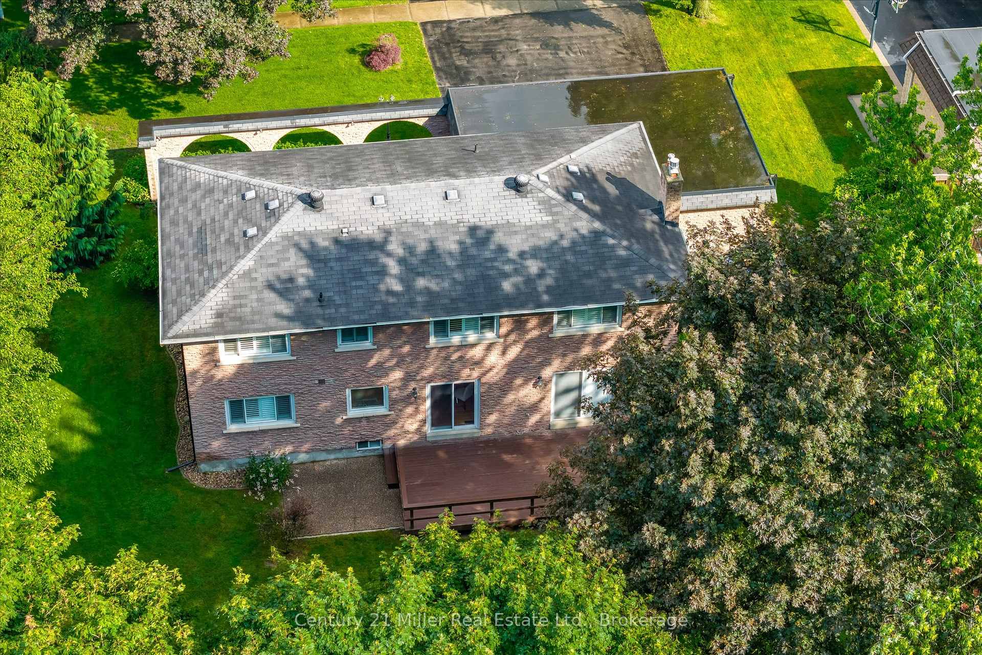 Photo 45 of 1482 Caulder Drive, Oakville, Morrison — HOMEH