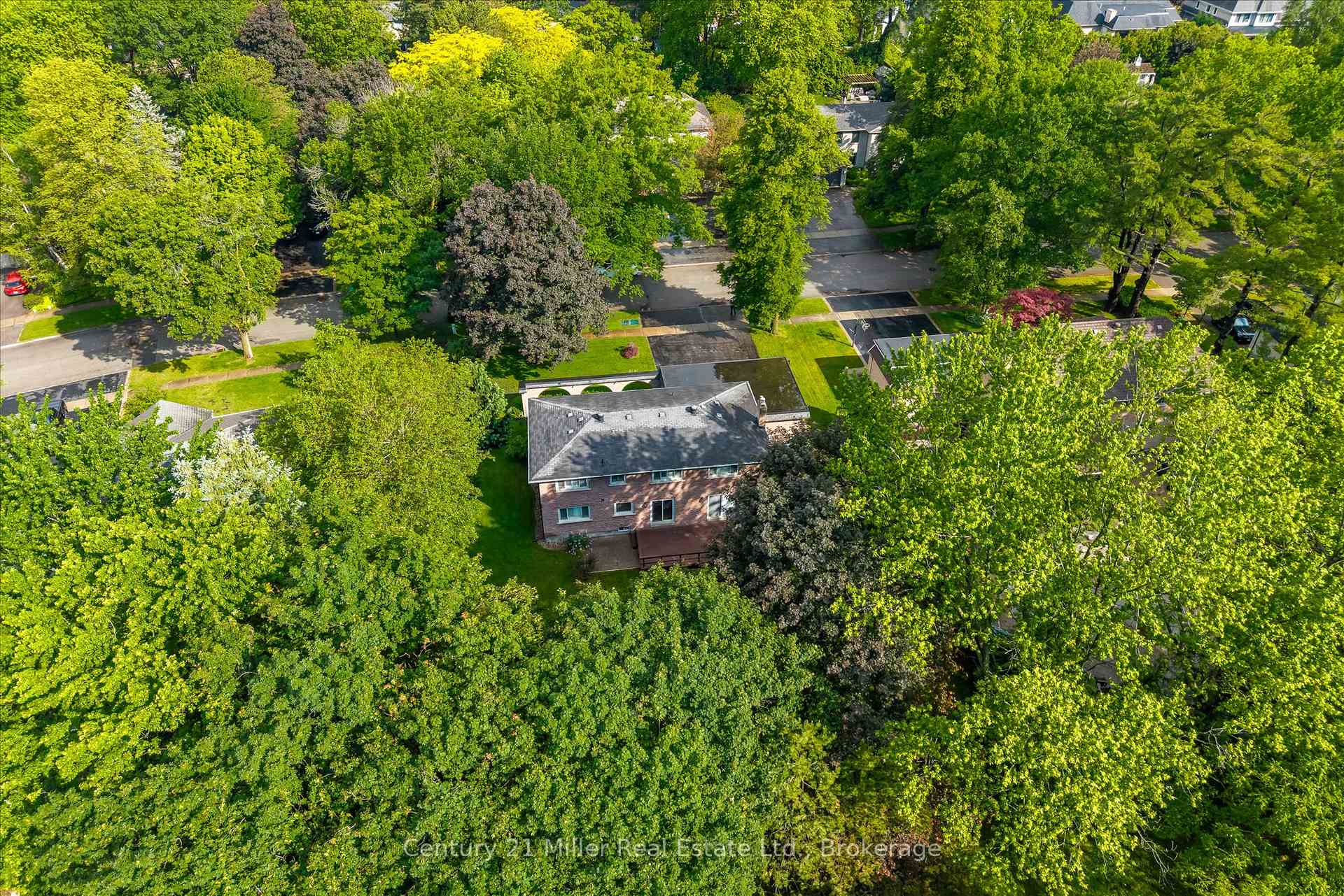 Photo 46 of 1482 Caulder Drive, Oakville, Morrison — HOMEH