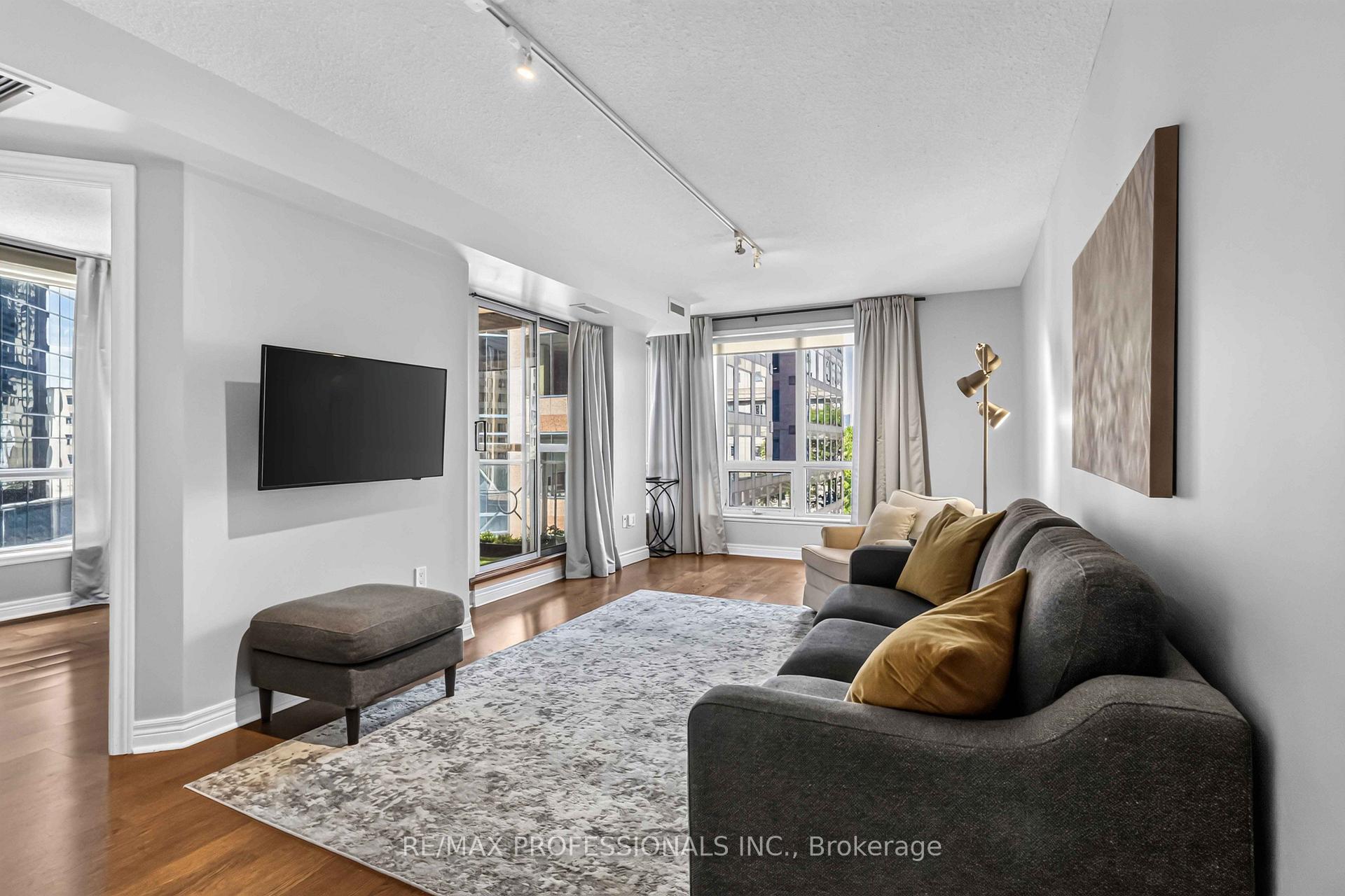 Photo 1 of Unit 601, 100 Hayden Street, Toronto, Church-Yonge Corridor — HOMEH