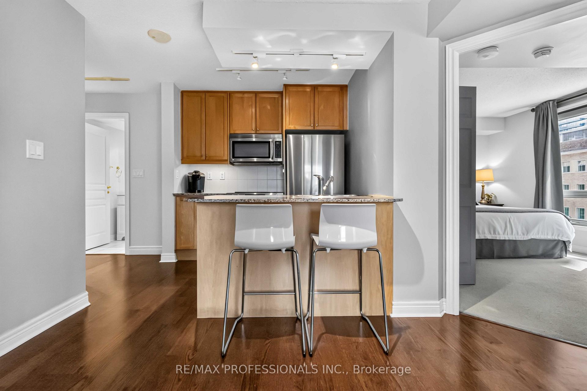 Photo 8 of Unit 601, 100 Hayden Street, Toronto, Church-Yonge Corridor — HOMEH