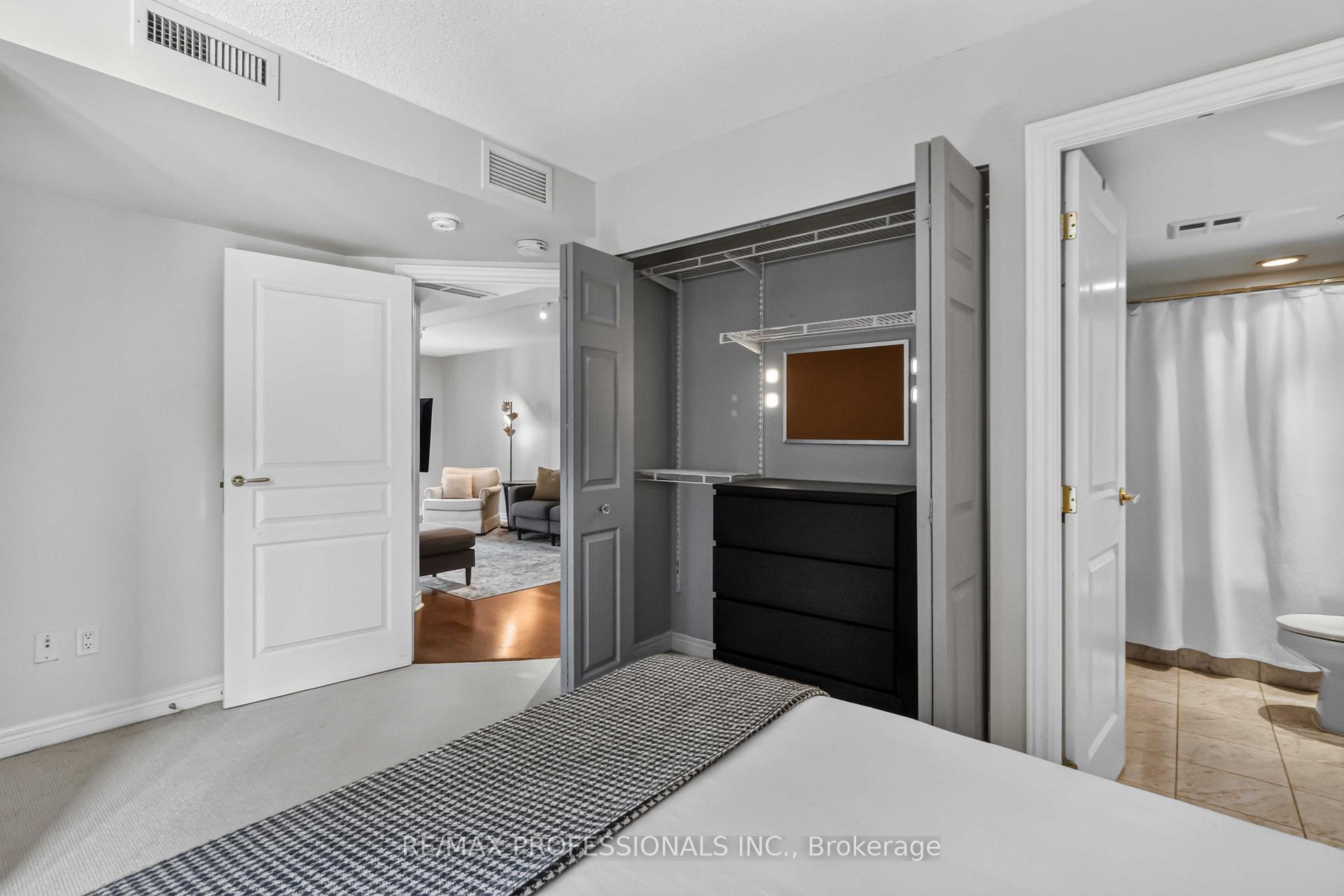 Photo 18 of Unit 601, 100 Hayden Street, Toronto, Church-Yonge Corridor — HOMEH