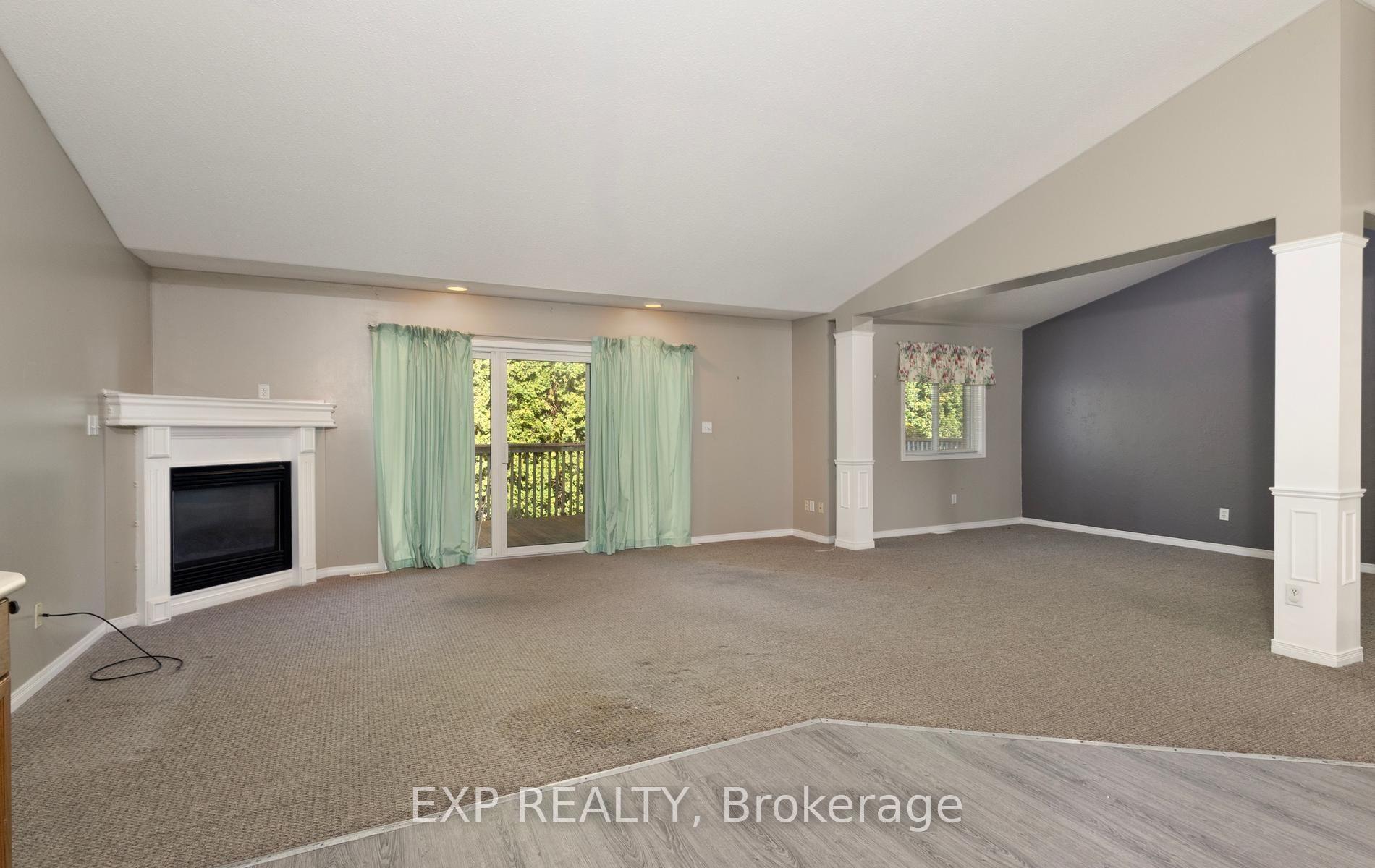 Photo 3 of Unit 21, 1077 Hamilton Road, London, East O — HOMEH