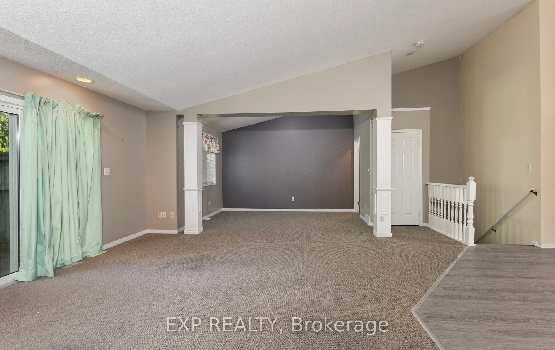 Photo 8 of Unit 21, 1077 Hamilton Road, London, East O — HOMEH
